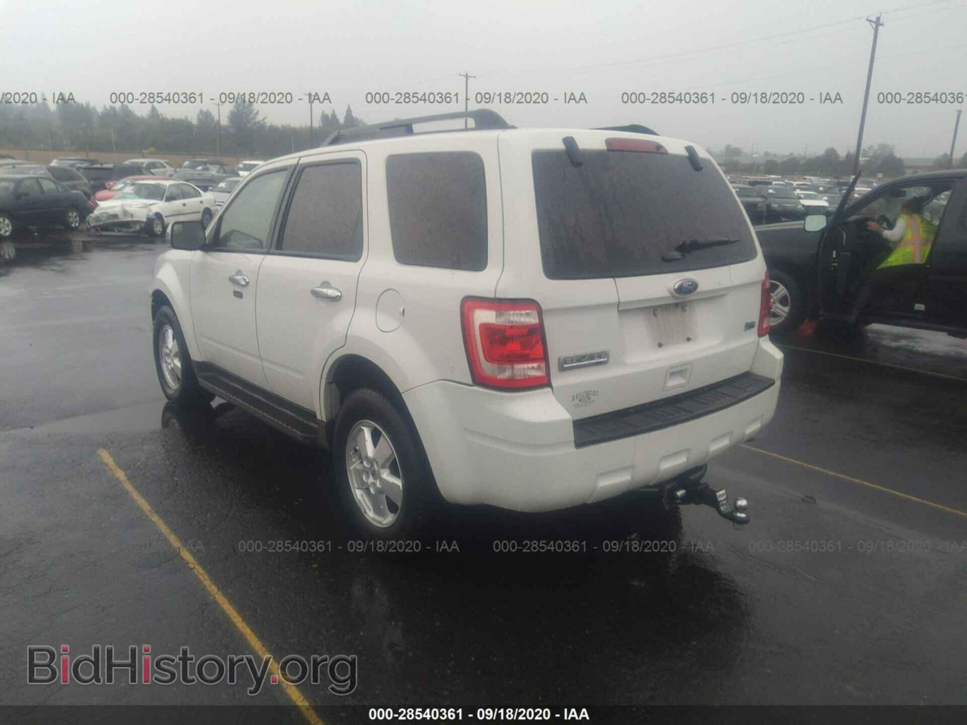 2012 FORD ESCAPE - VIN: 1FMCU0DG4CKA41633 - Photo 3