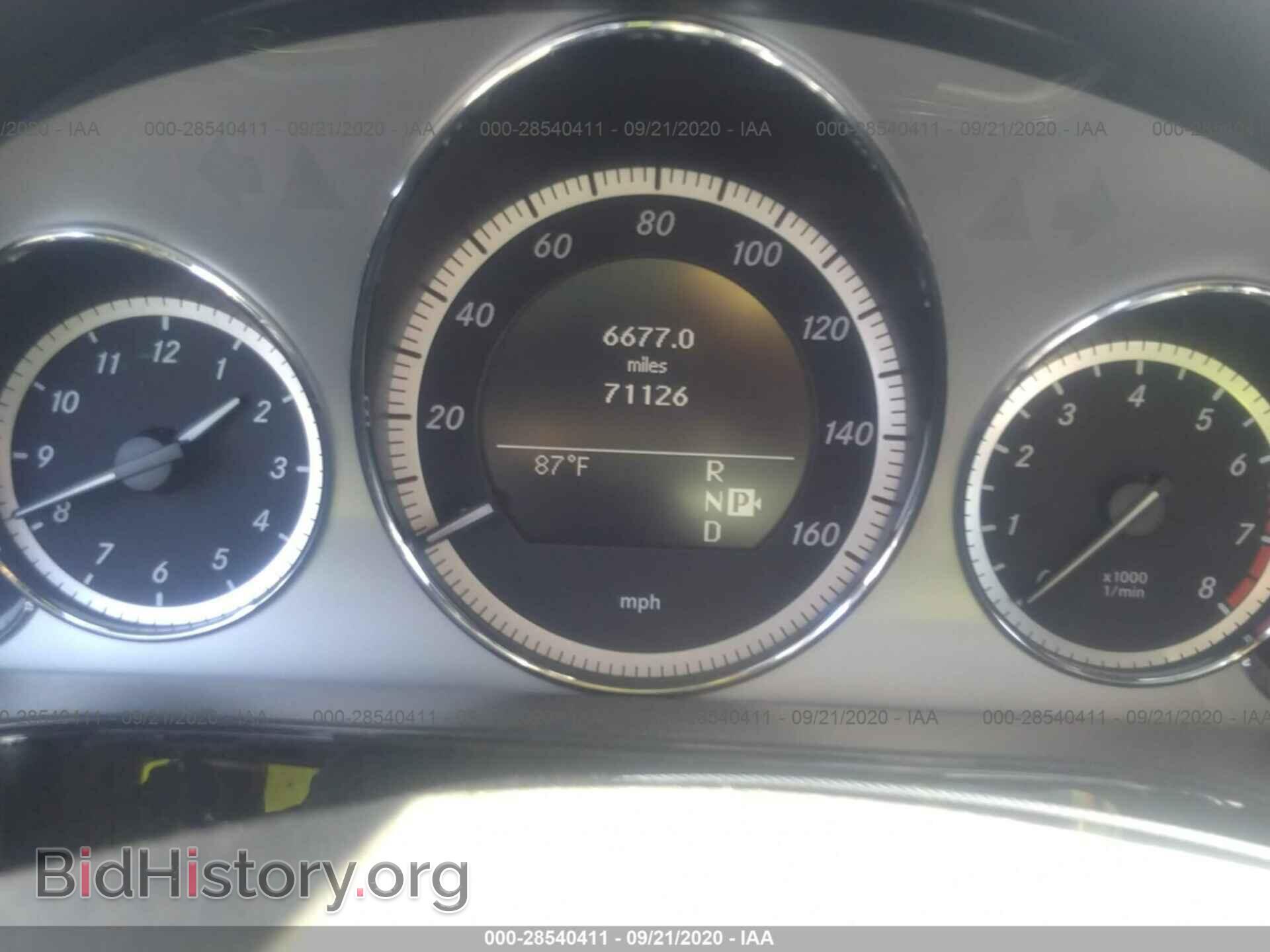 2011 MERCEDES-BENZ E-CLASS - VIN: WDDHF5GB2BA275135 - Фото 7