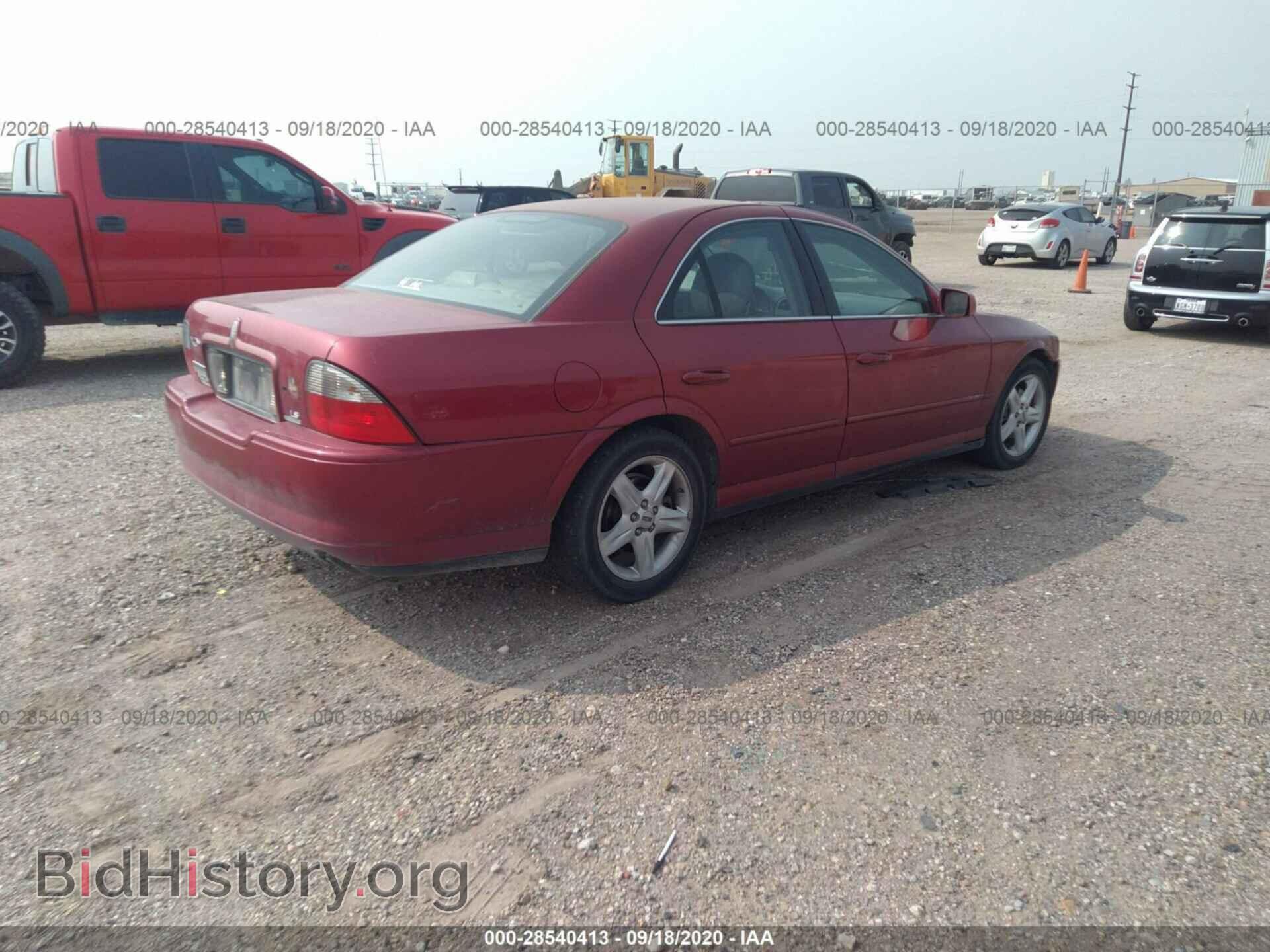 2005 LINCOLN LS - VIN: 1LNHM86S55Y628011 - Фото 4