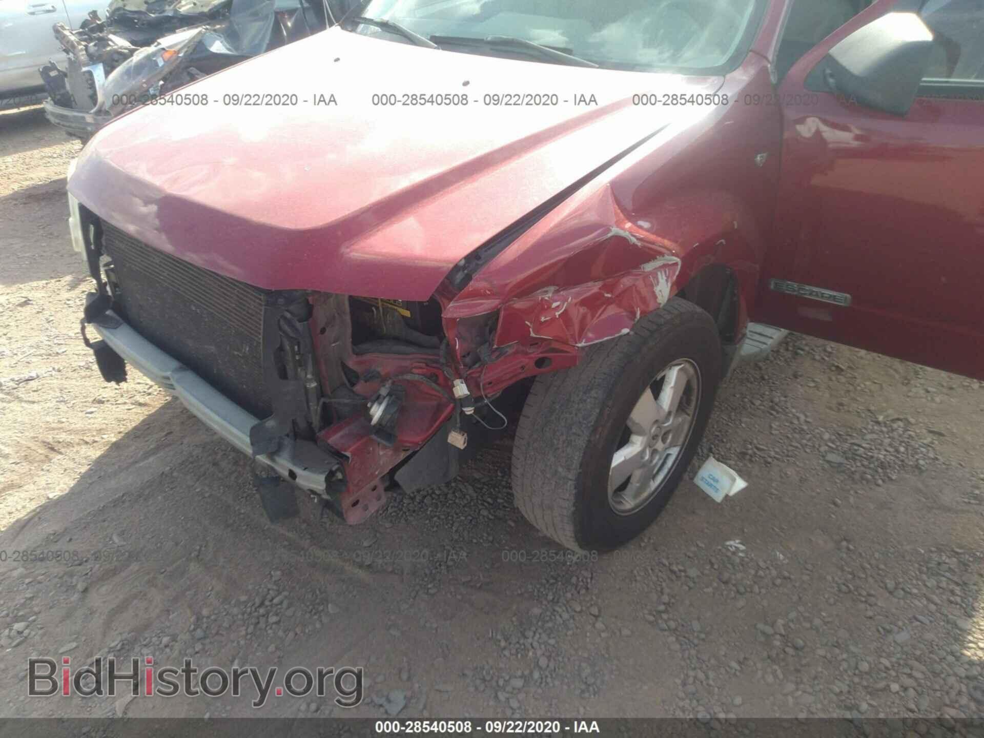 2008 FORD ESCAPE - VIN: 1FMCU03188KC06409 - Фото 6