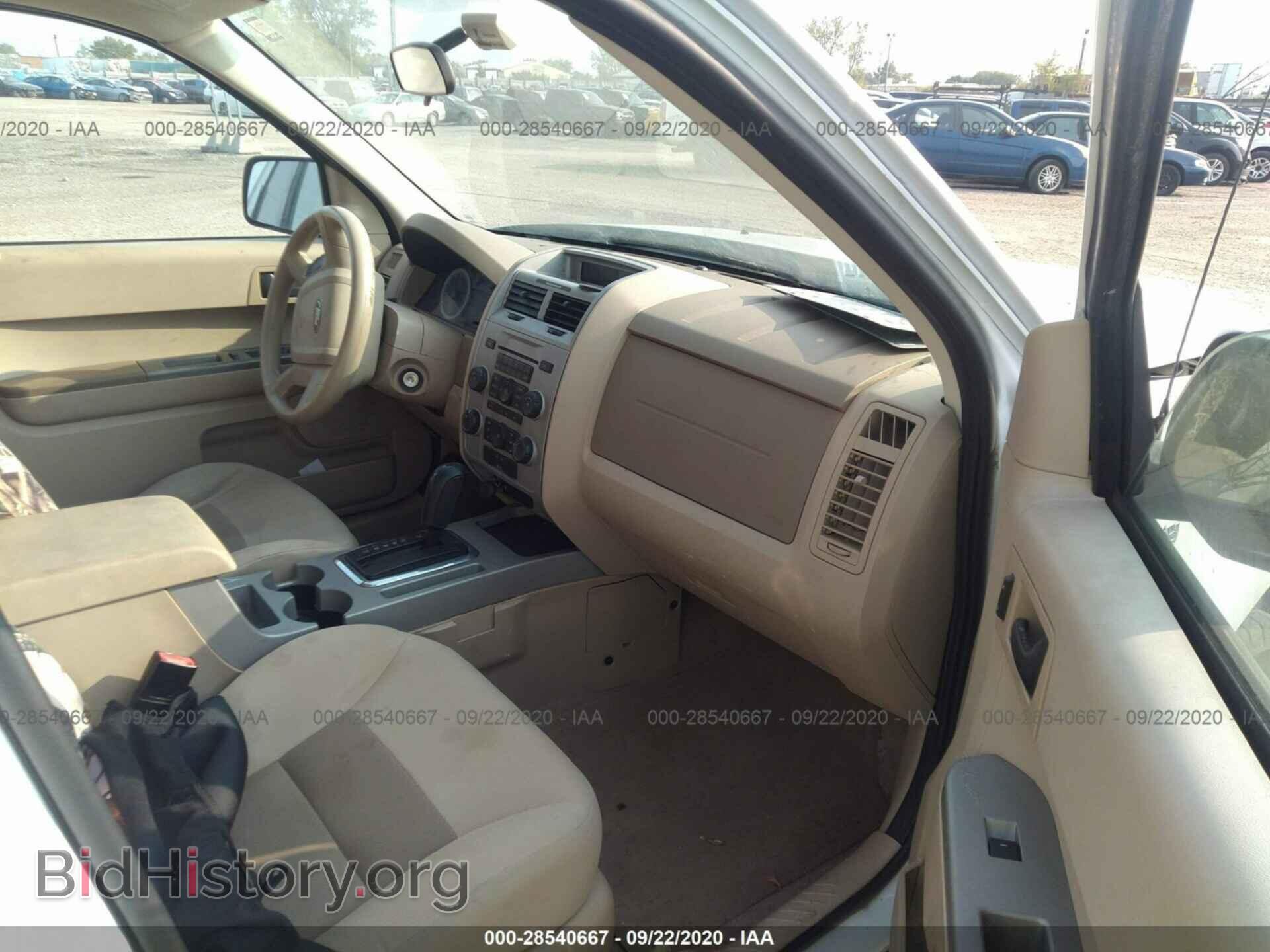 2008 FORD ESCAPE - VIN: 1FMCU93138KD40393 - Фото 5