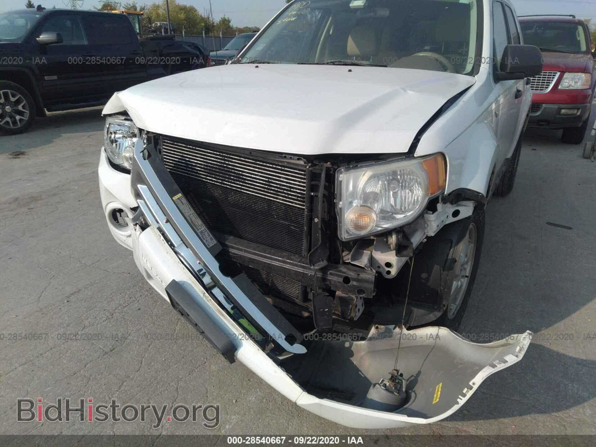 2008 FORD ESCAPE - VIN: 1FMCU93138KD40393 - Фото 6