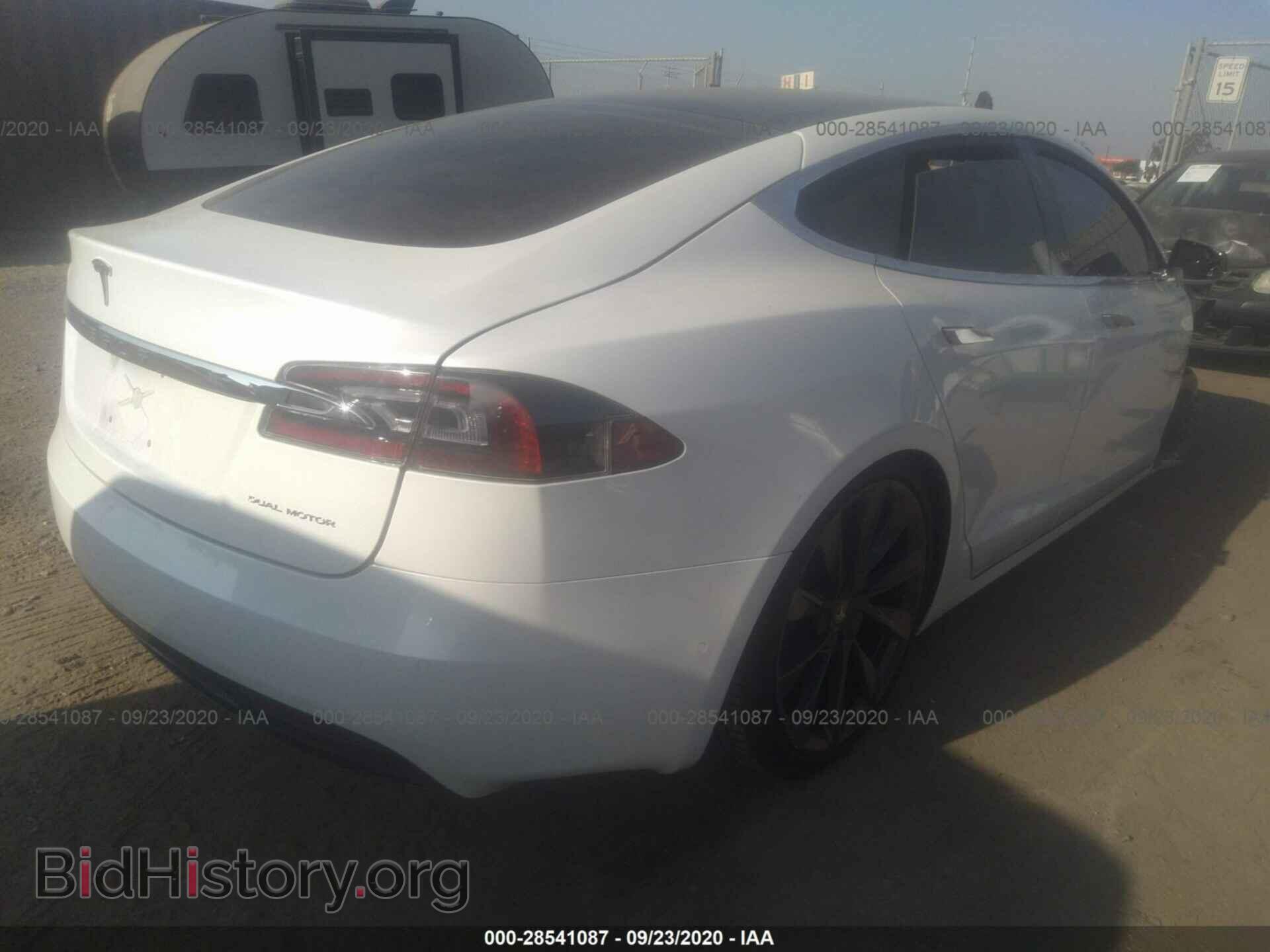 2020 TESLA MODEL S - VIN: 5YJSA1E22LF380471 - Photo 4