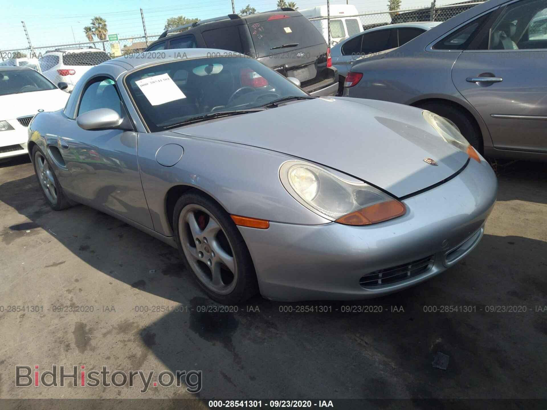 Фотография WP0CB2983YU664745 - PORSCHE BOXSTER 2000