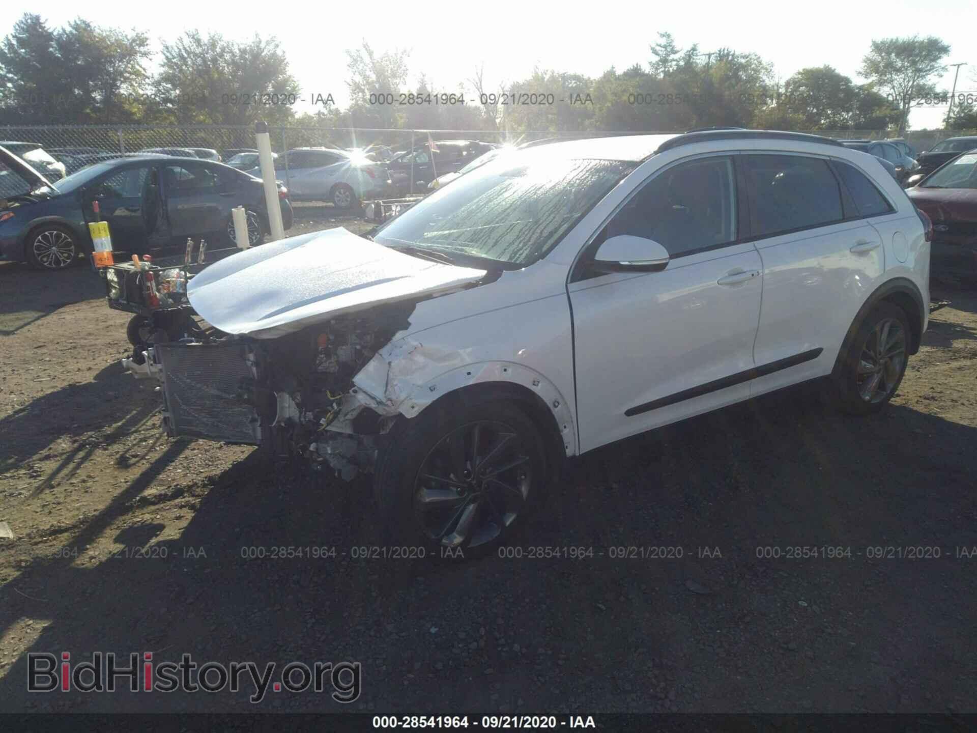2017 KIA NIRO - VIN: KNDCC3LC3H5067976 - Фото 2