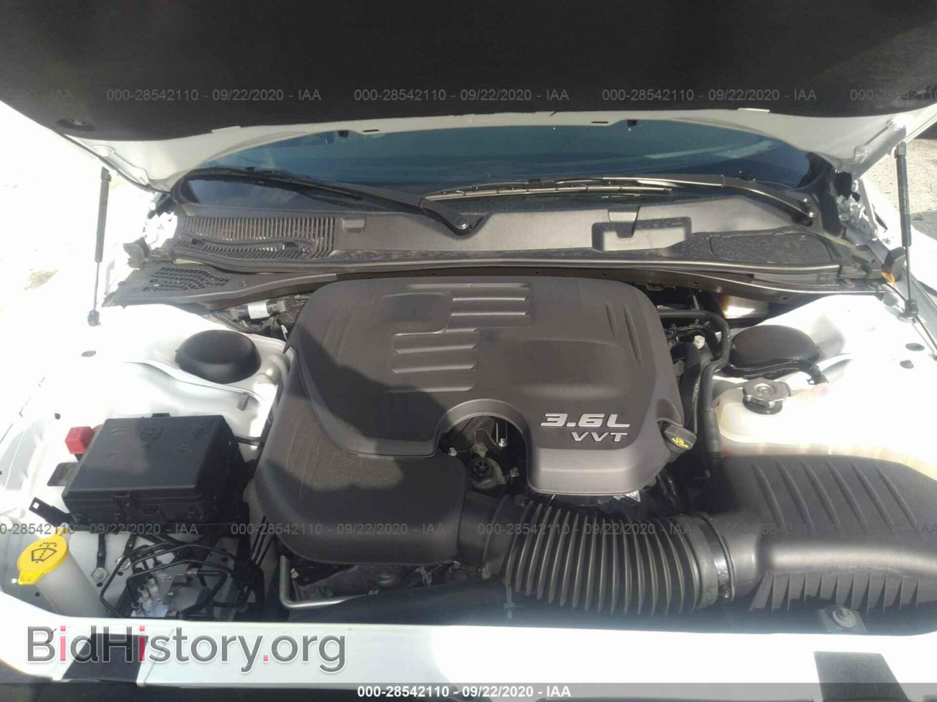 2019 DODGE CHALLENGER - VIN: 2C3CDZAG5KH752412 - Photo 10