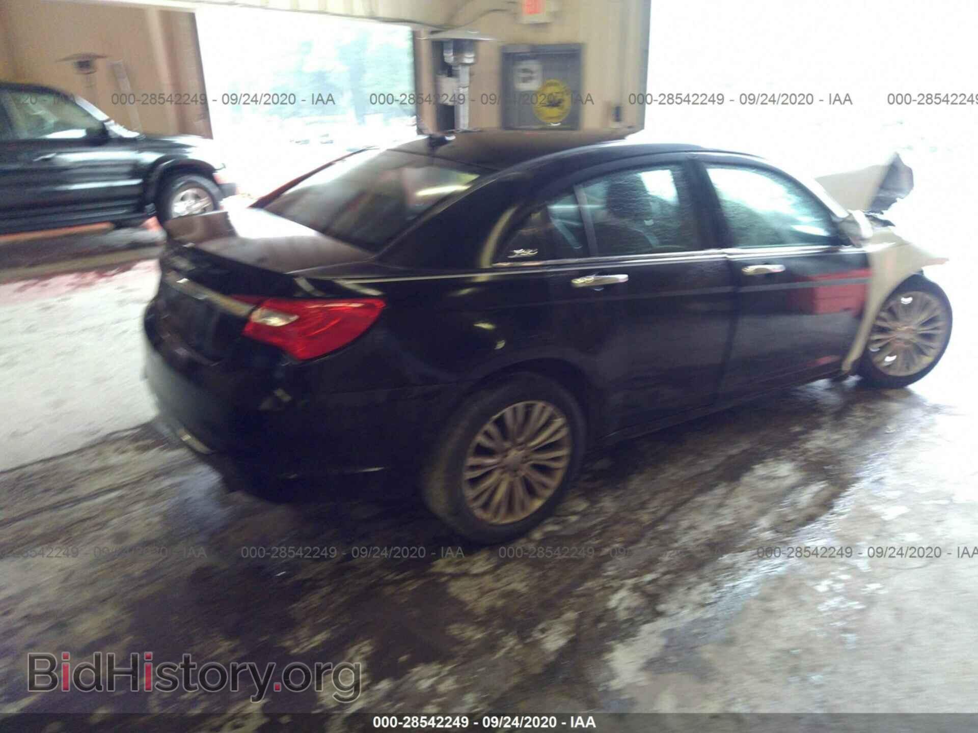 2012 CHRYSLER 200 - VIN: 1C3CCBCBXCN145622 - Фото 4