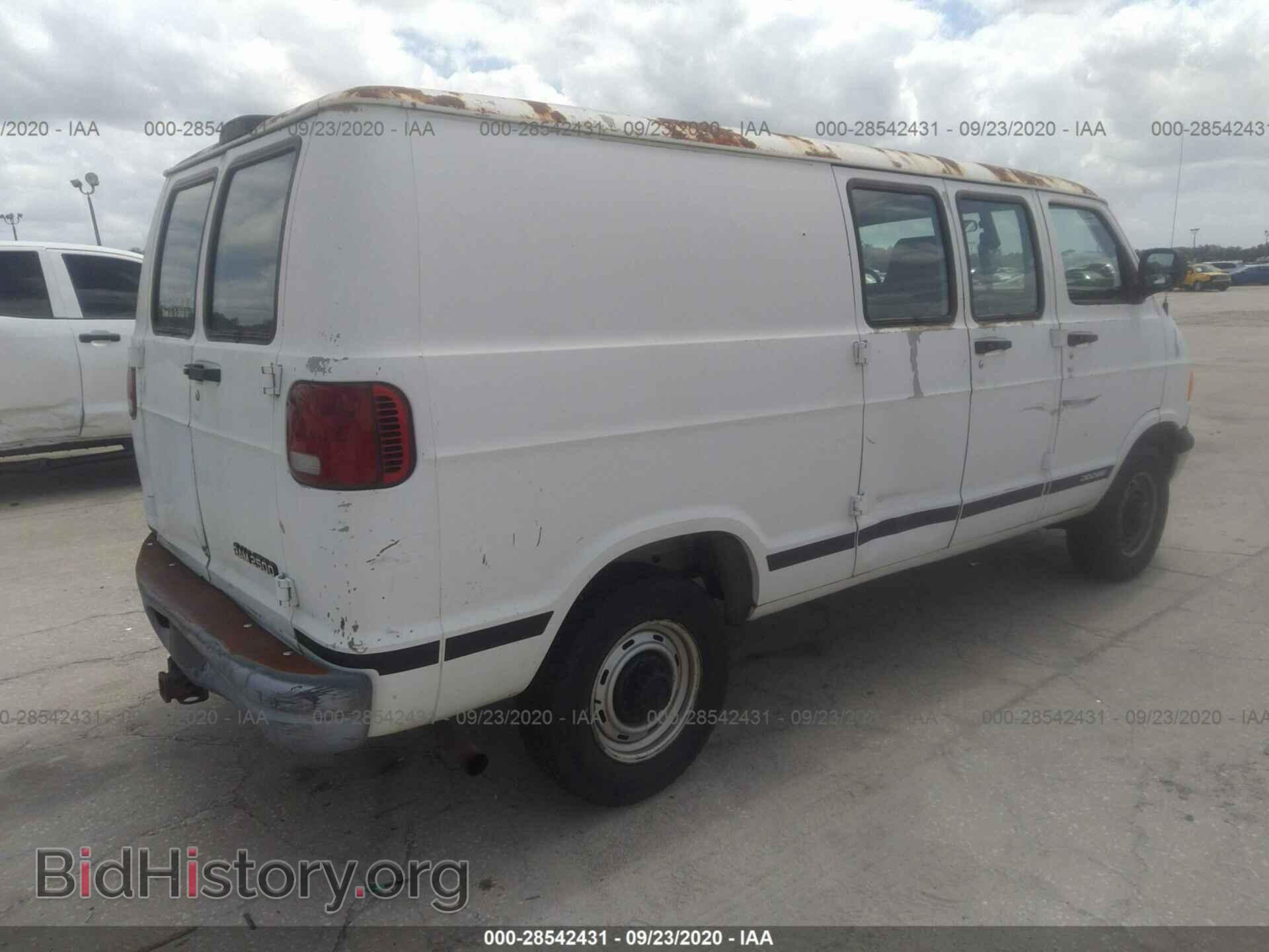 2003 DODGE RAM VAN - VIN: 2D7JB21Y53K508147 - Photo 4