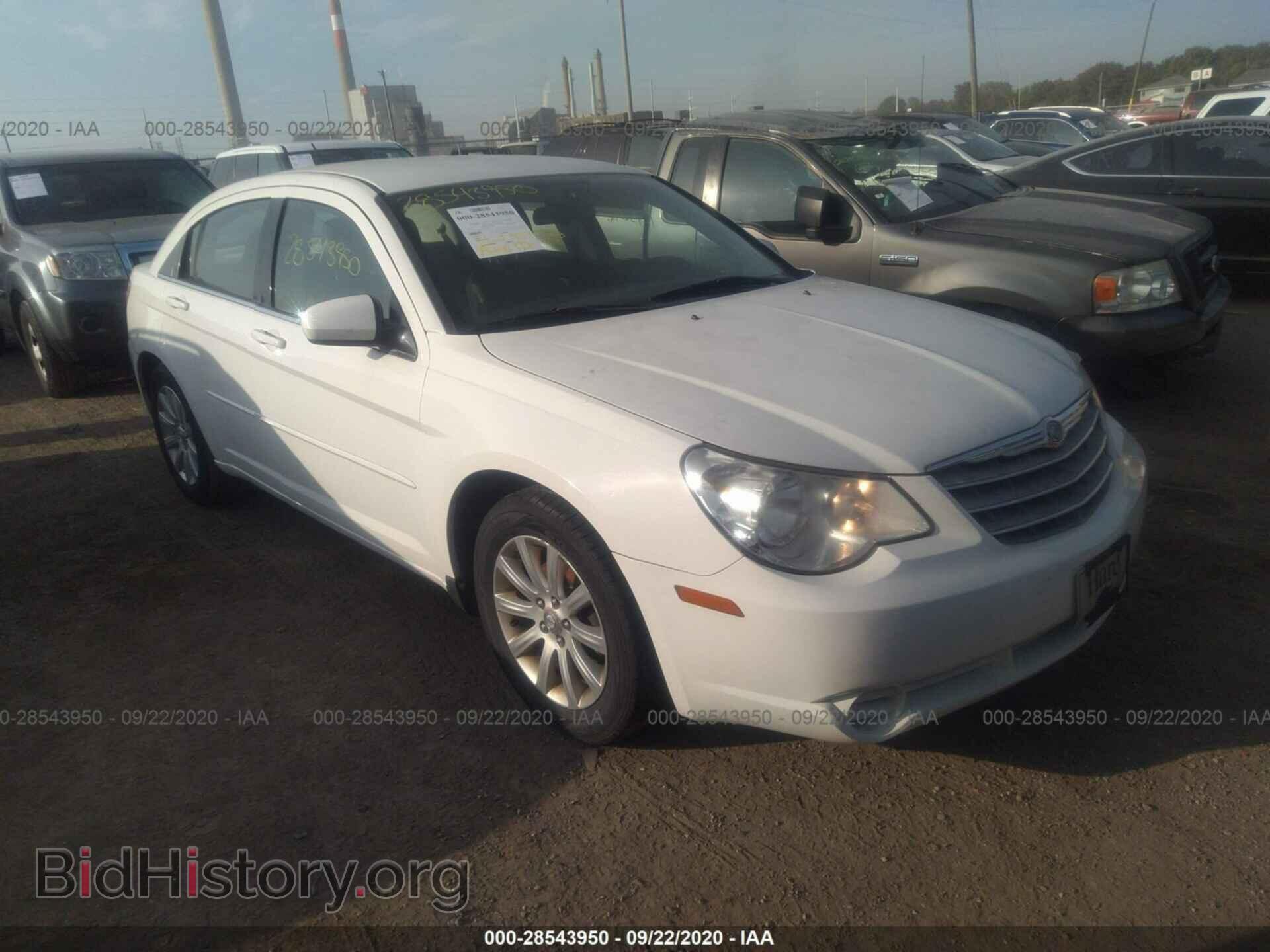 Фотография 1C3CC5FB5AN126860 - CHRYSLER SEBRING 2010
