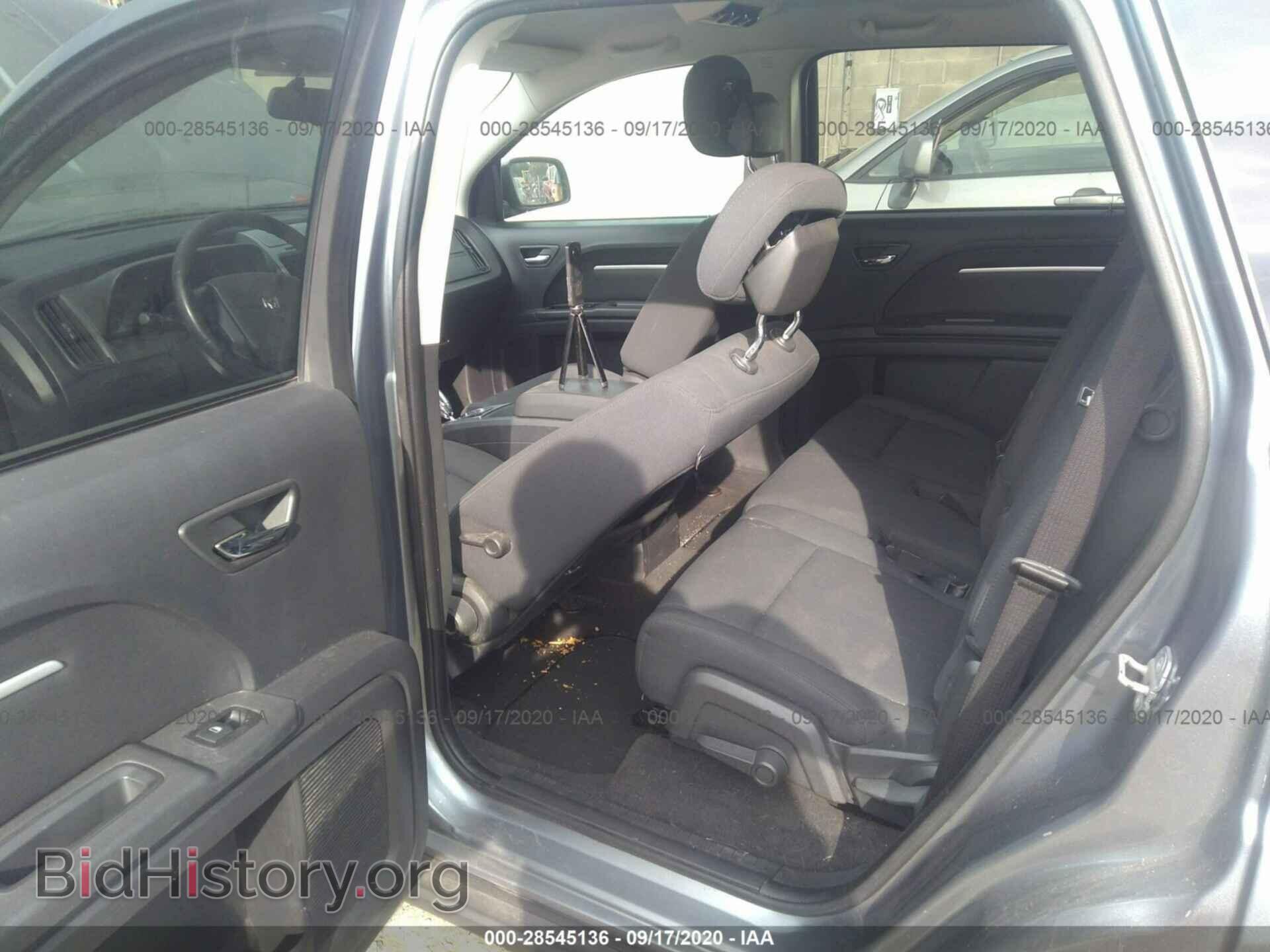 2010 DODGE JOURNEY - VIN: 3D4PH5FVXAT106972 - Photo 8