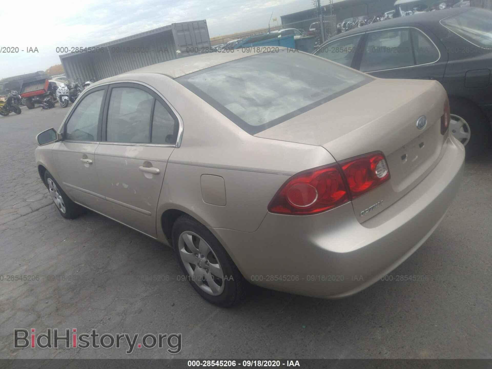 2007 KIA OPTIMA - VIN: KNAGE123775129246 - Фото 3
