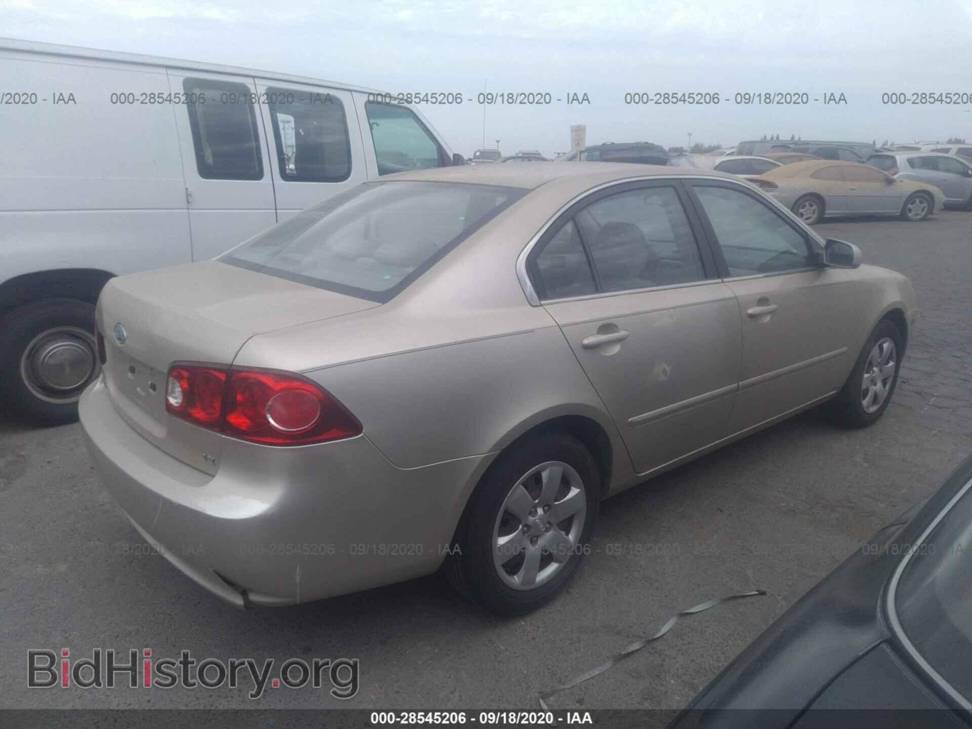 2007 KIA OPTIMA - VIN: KNAGE123775129246 - Фото 4