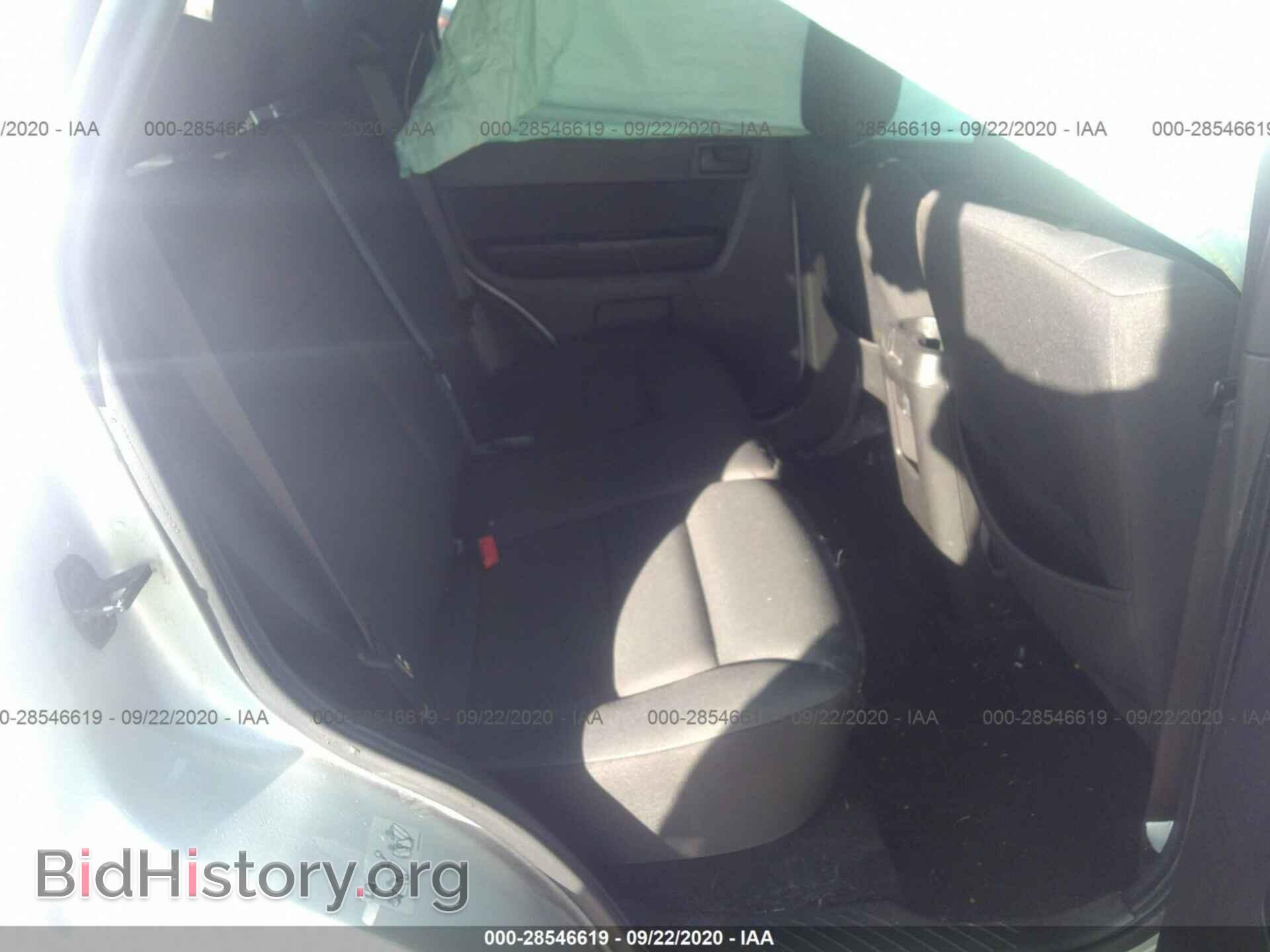 2012 FORD ESCAPE - VIN: 1FMCU0D7XCKA21869 - Photo 8