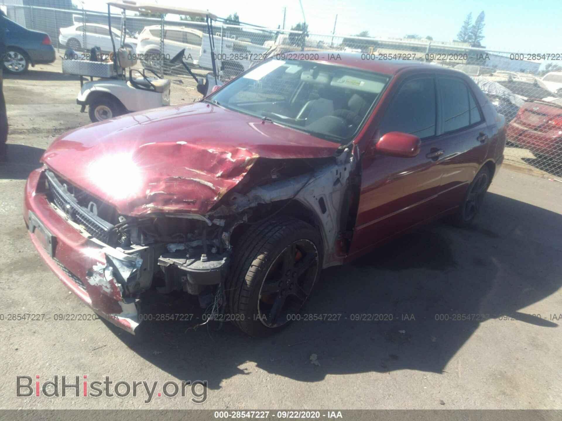 2002 LEXUS IS 300 - VIN: JTHBD192120057459 - Фото 2