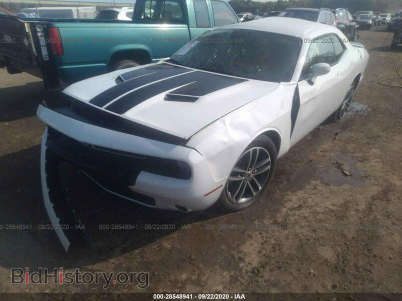 2019 Dodge CHALLENGER (VIN 2C3CDZGG8KH526159) — фото 2 из 11