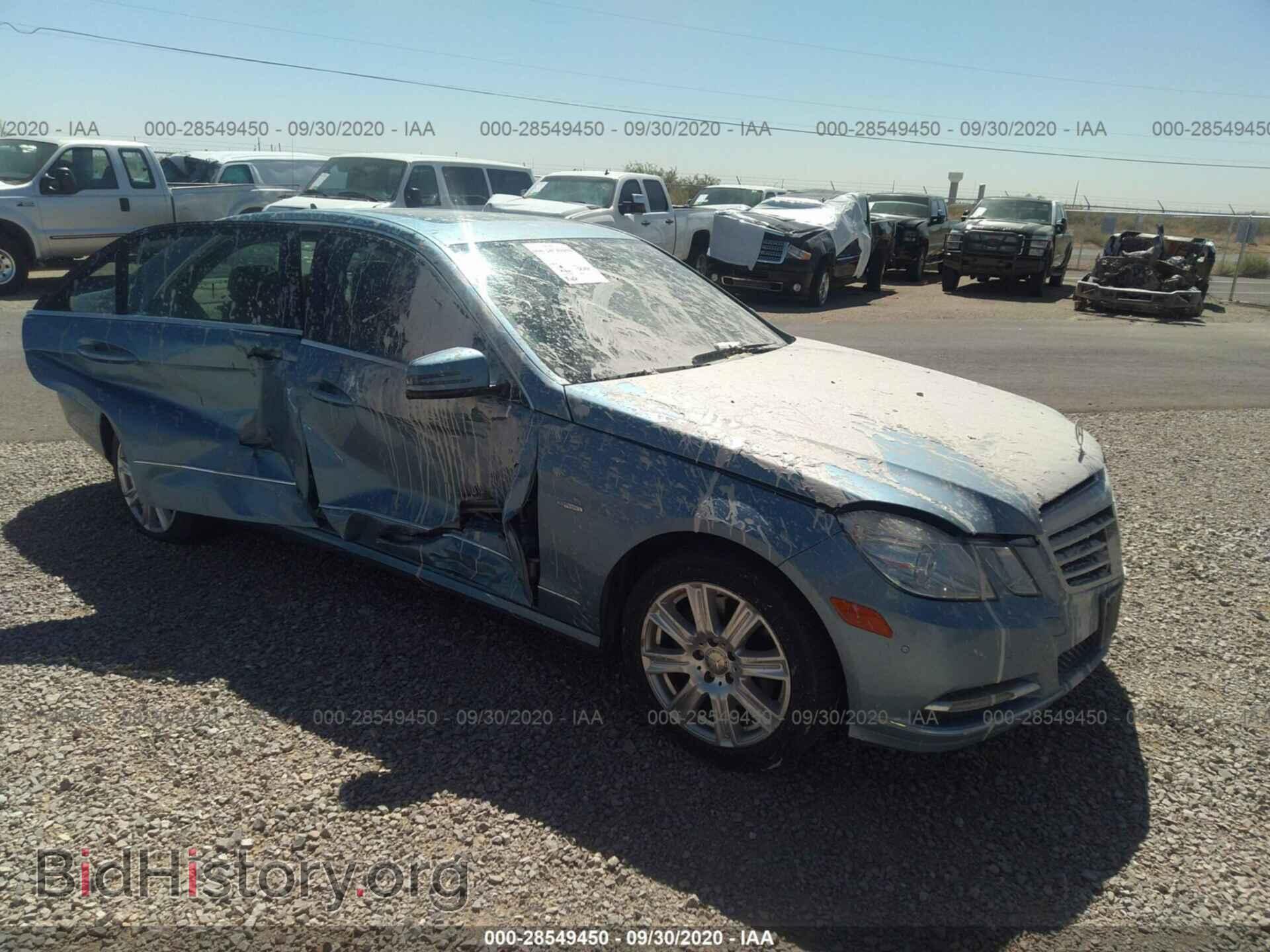 Photo WDDHF5KBXCA634739 - MERCEDES-BENZ E-CLASS 2012