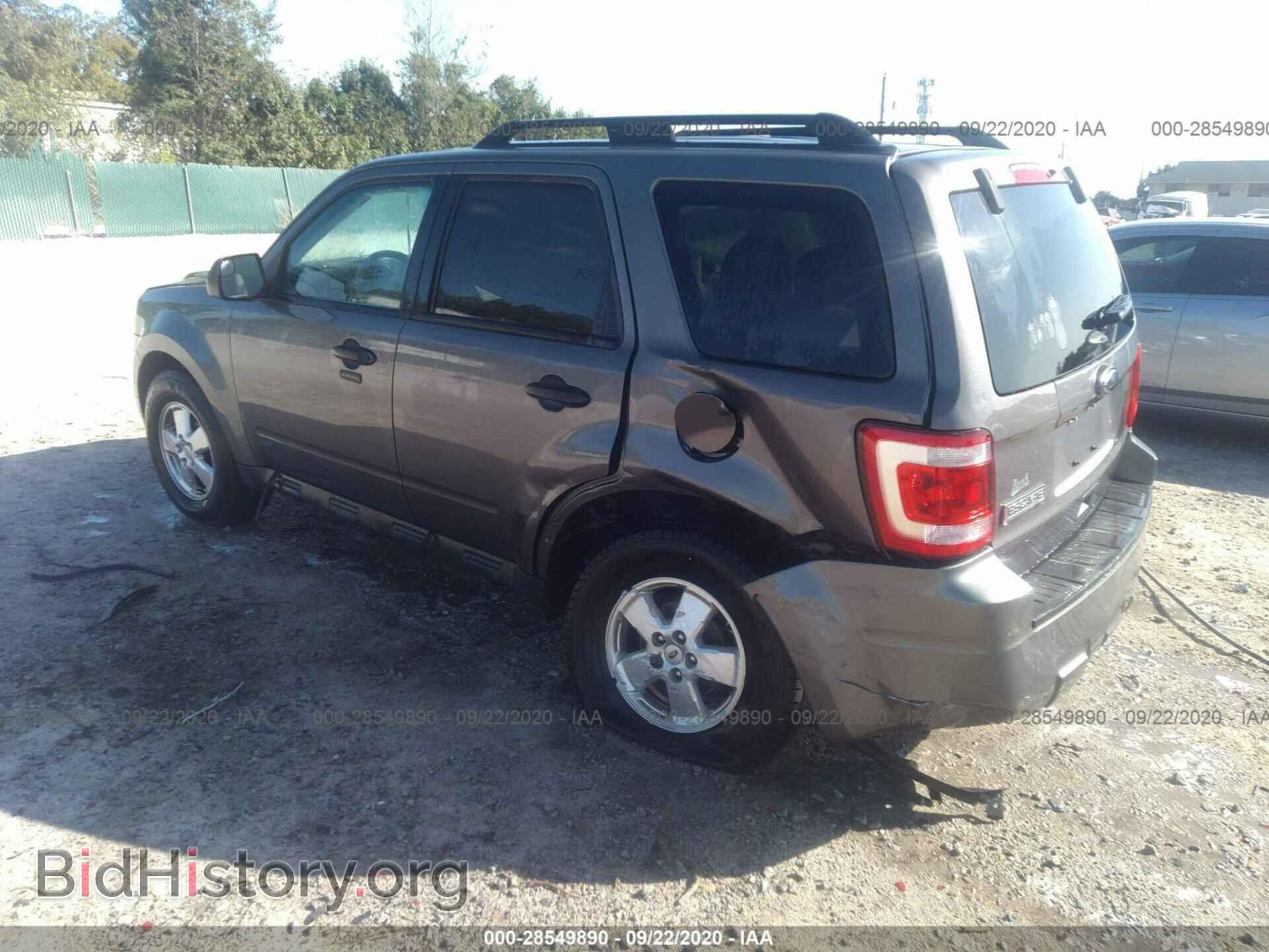 2011 FORD ESCAPE - VIN: 1FMCU0D74BKC30376 - Фото 3