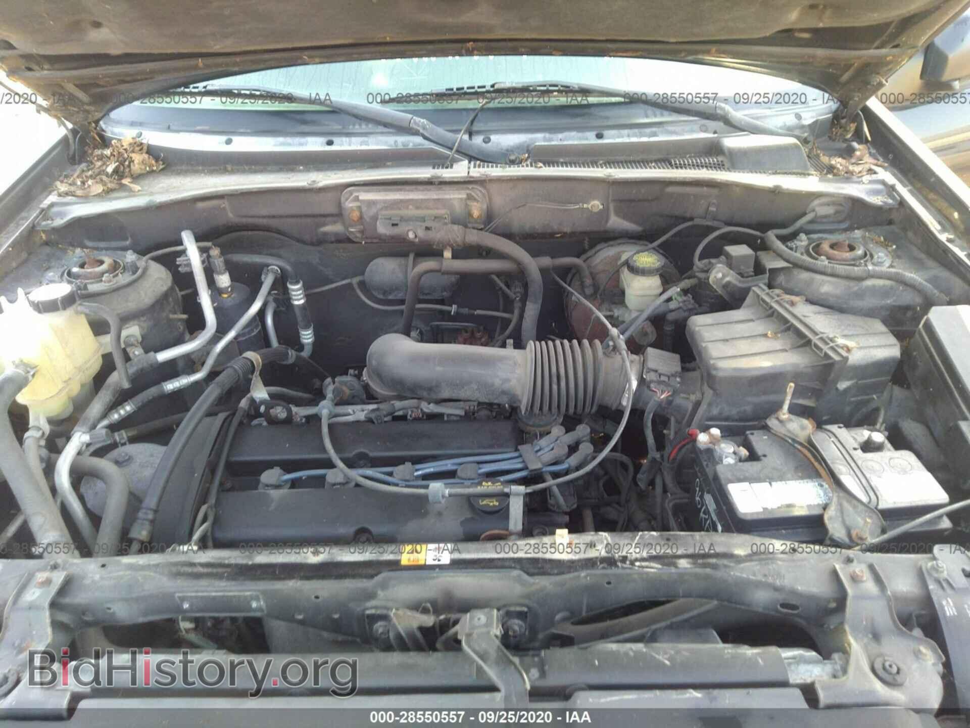 2002 MAZDA TRIBUTE - VIN: 4F2YU06B82KM36070 - Photo 10