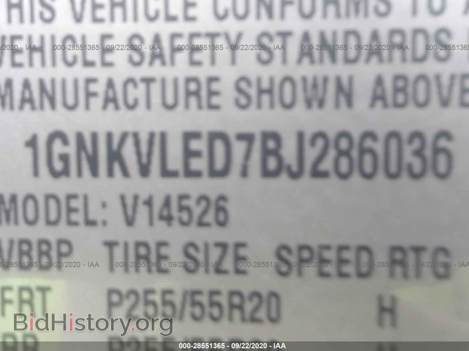 2011 CHEVROLET TRAVERSE - VIN: 1GNKVLED7BJ286036 - Фото 9