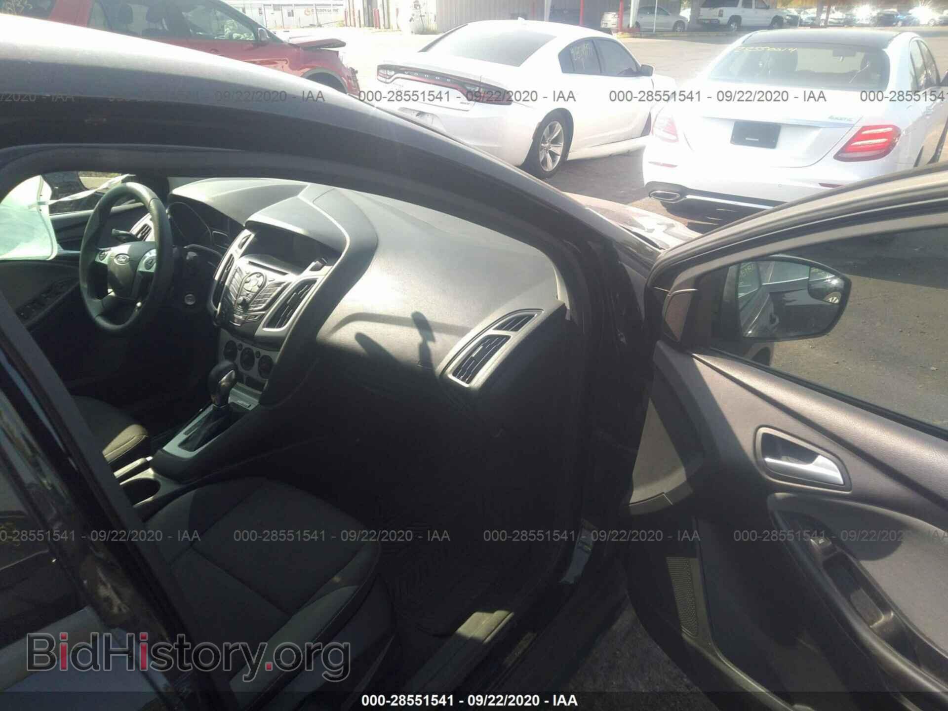 2012 FORD FOCUS - VIN: 1FAHP3F21CL477120 - Photo 5