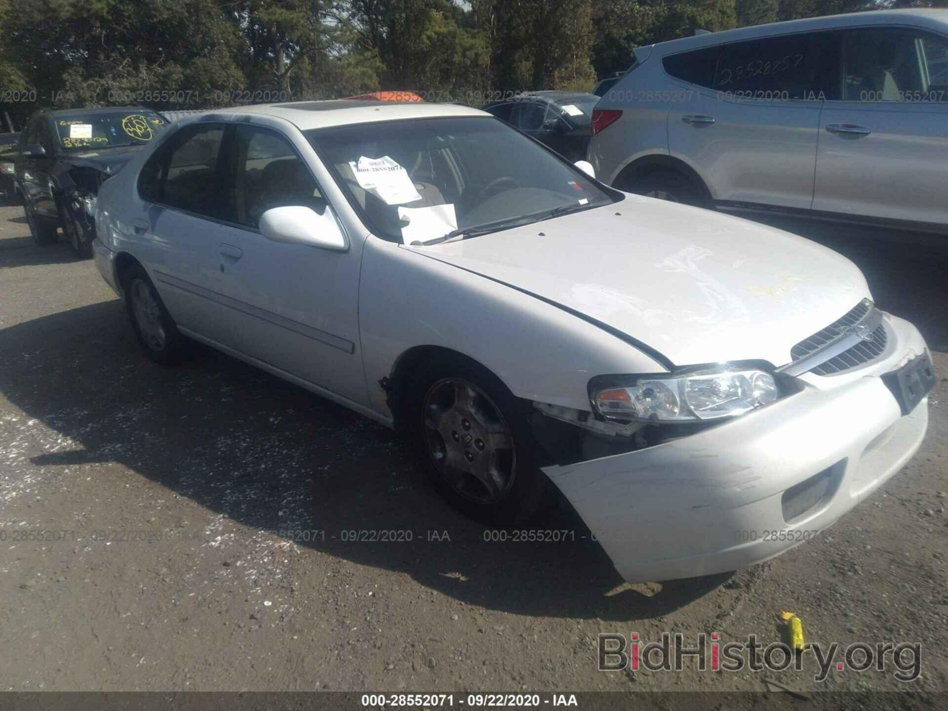 Photo 1N4DL01A8YC115560 - NISSAN ALTIMA 2000