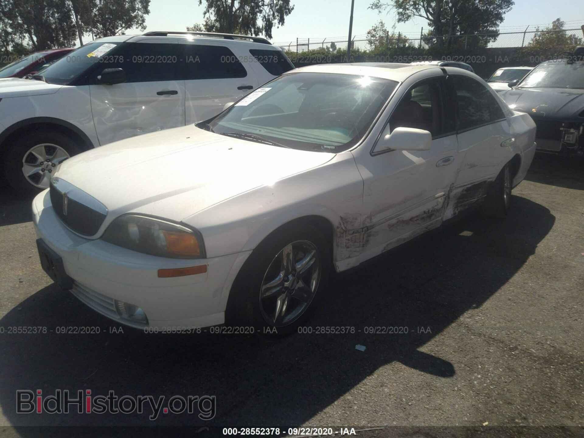 2000 LINCOLN LS - VIN: 1LNHM87A3YY886120 - Photo 2