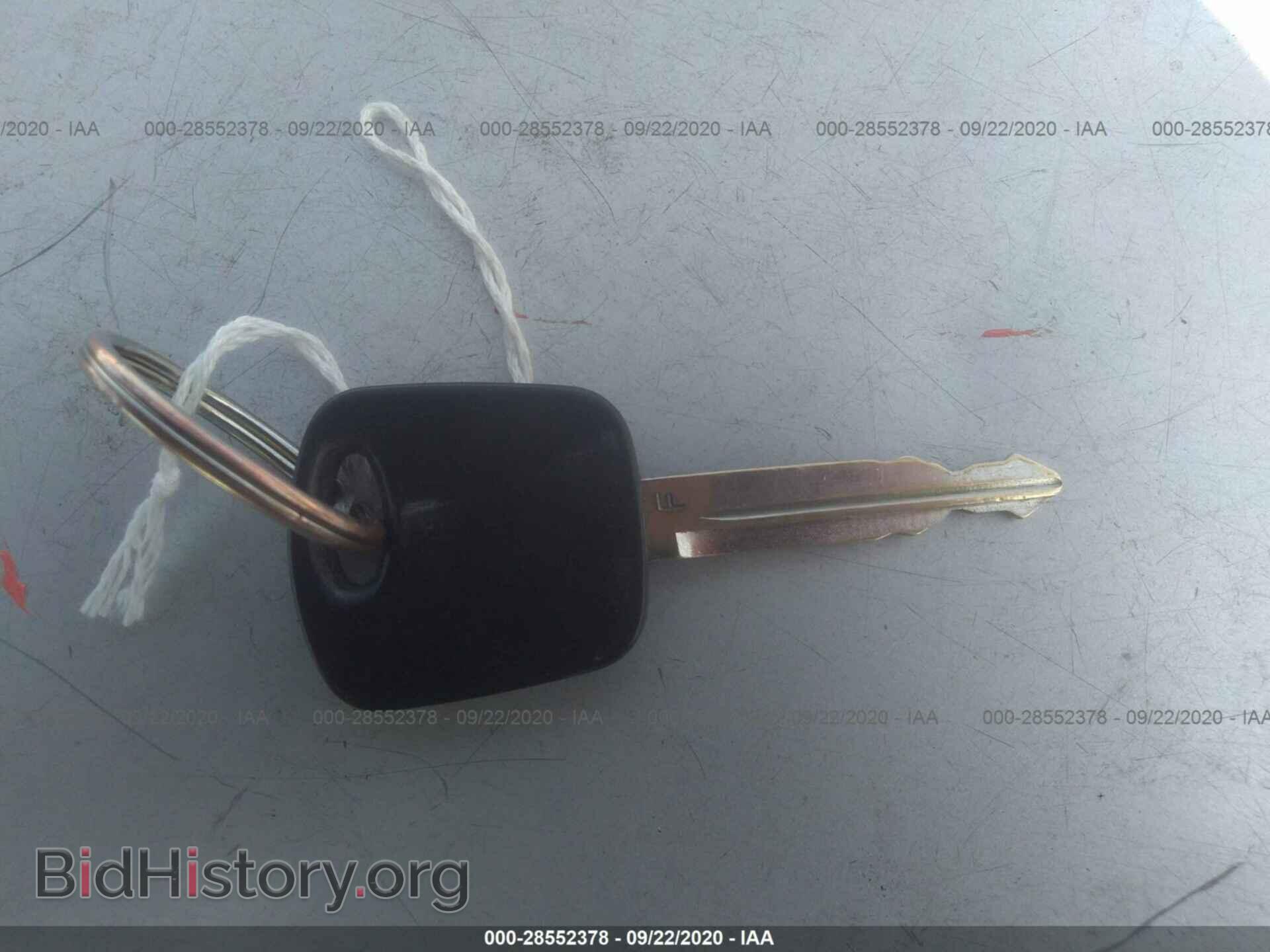 2000 LINCOLN LS - VIN: 1LNHM87A3YY886120 - Photo 11