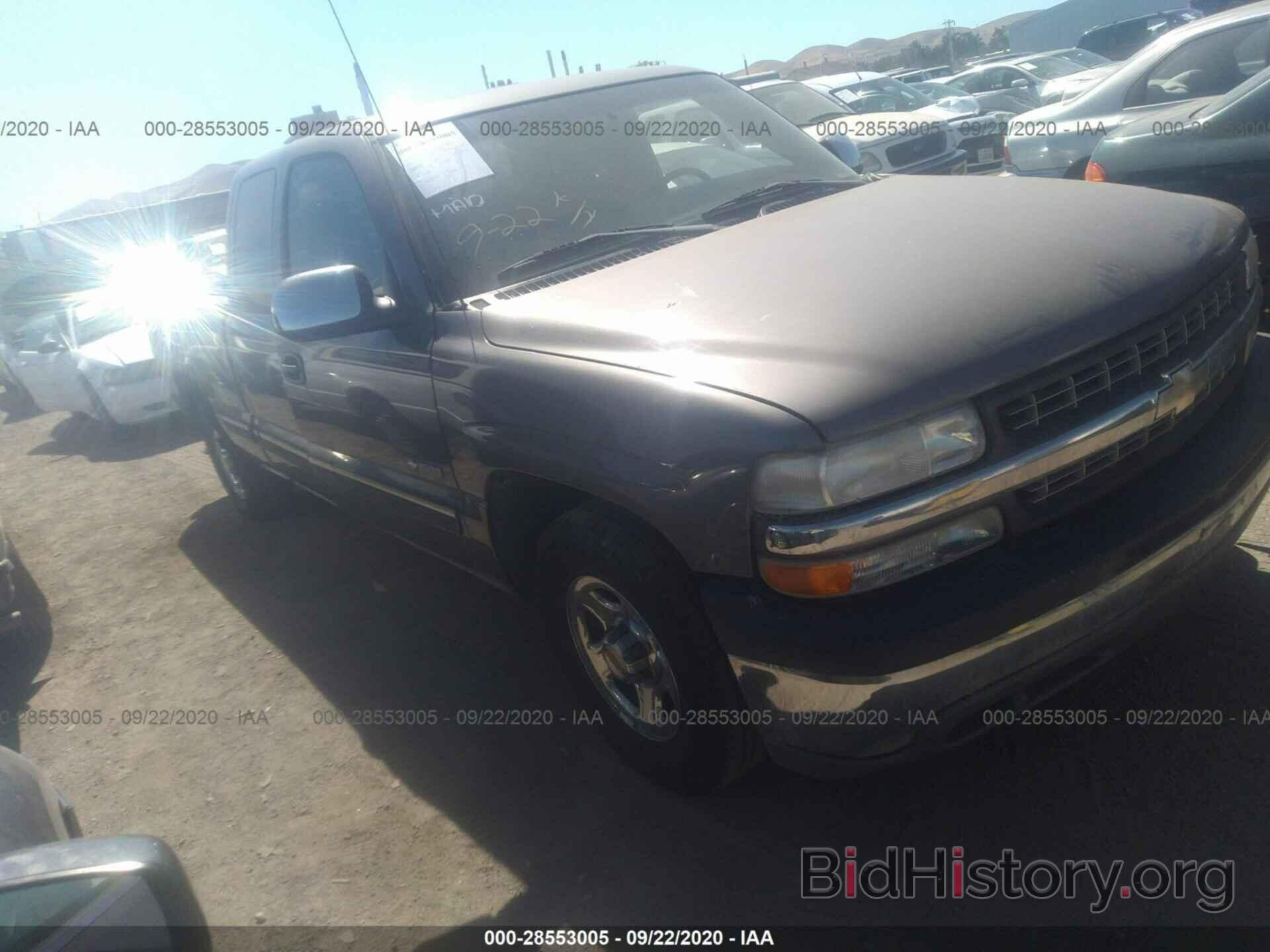 Photo 2GCEC19V111301139 - CHEVROLET SILVERADO 1500 2001