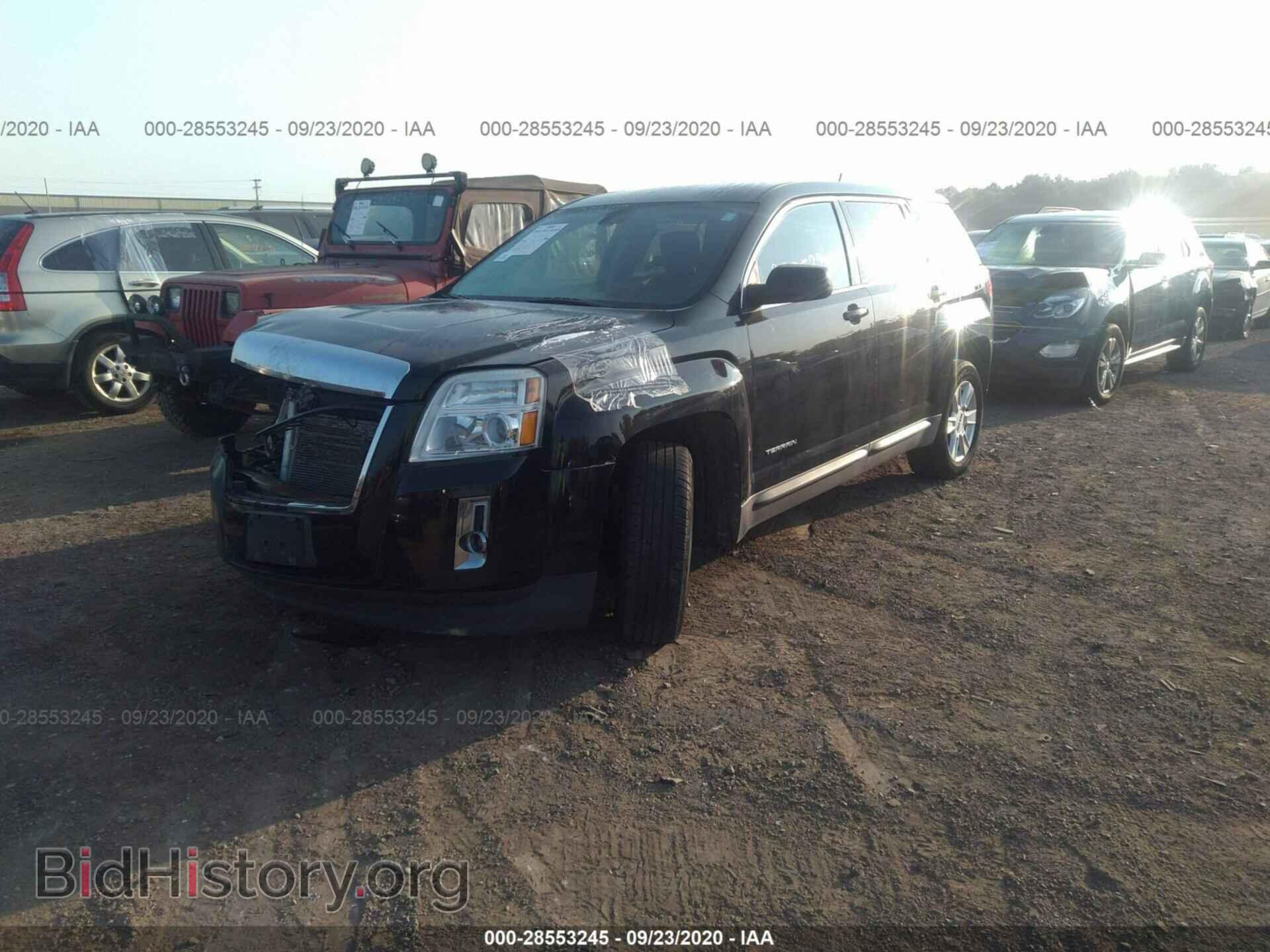 2011 GMC TERRAIN - VIN: 2CTFLREC2B6282181 - Photo 2