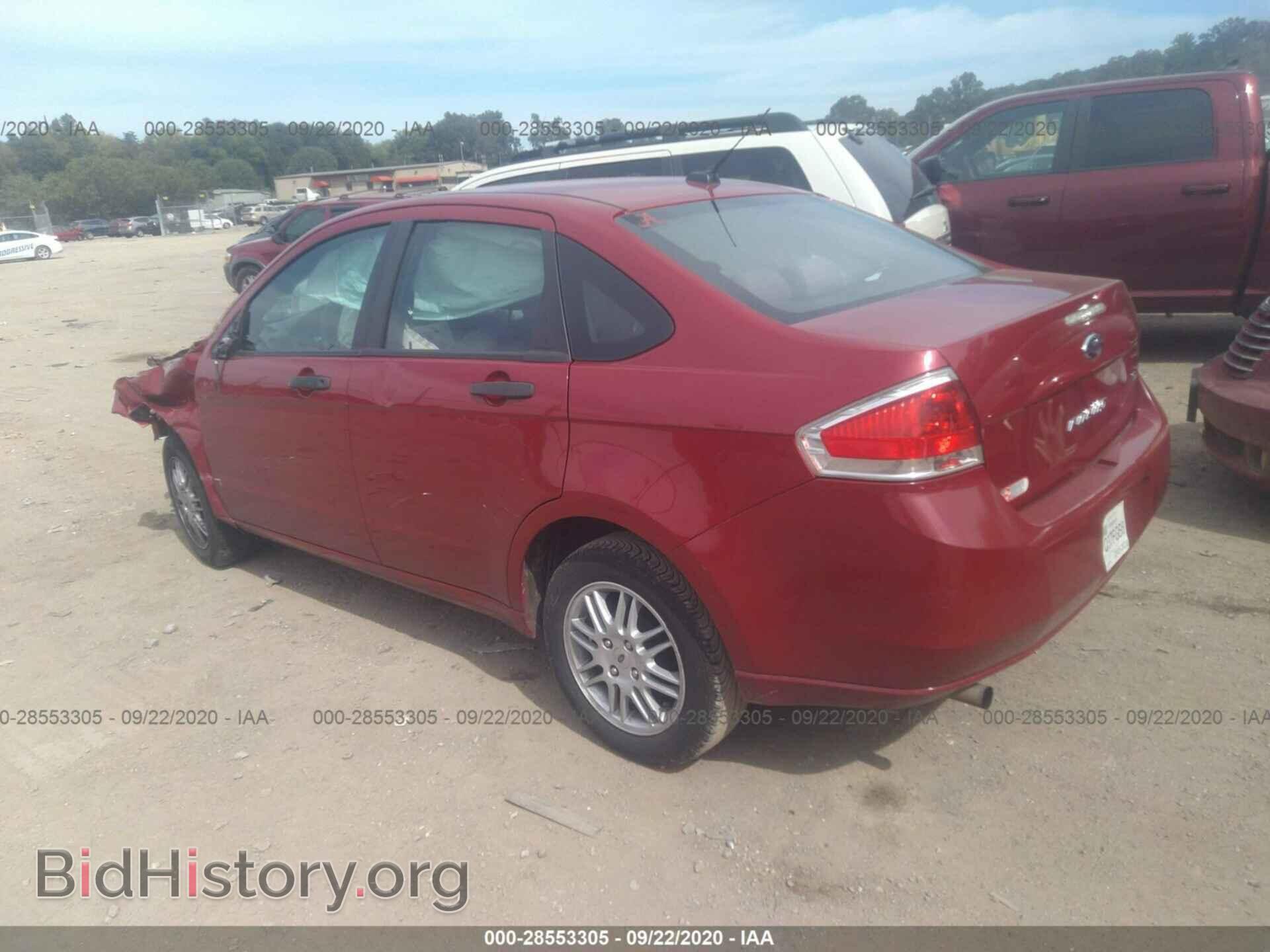 2011 FORD FOCUS - VIN: 1FAHP3FN9BW100963 - Photo 3