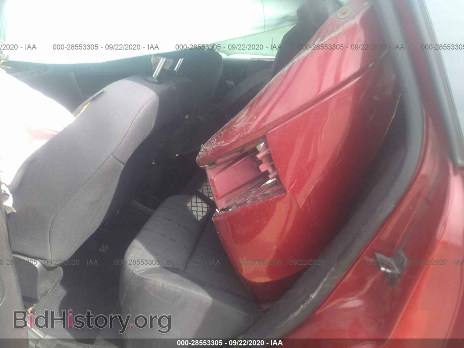 2011 FORD FOCUS - VIN: 1FAHP3FN9BW100963 - Photo 8