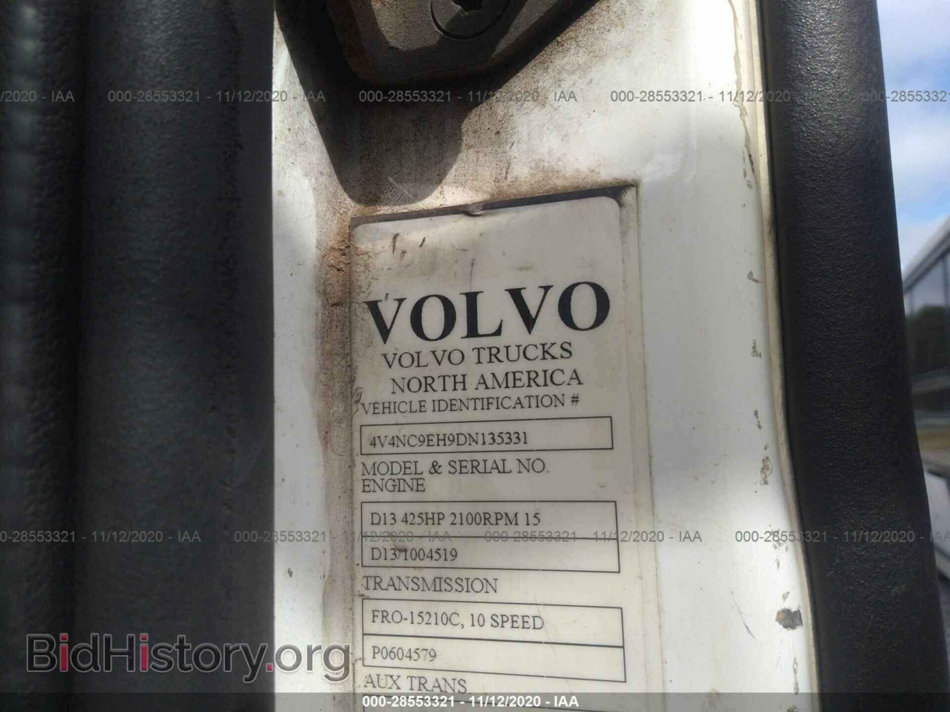 2013 VOLVO VN - VIN: 4V4NC9EH9DN135331 - Фото 9