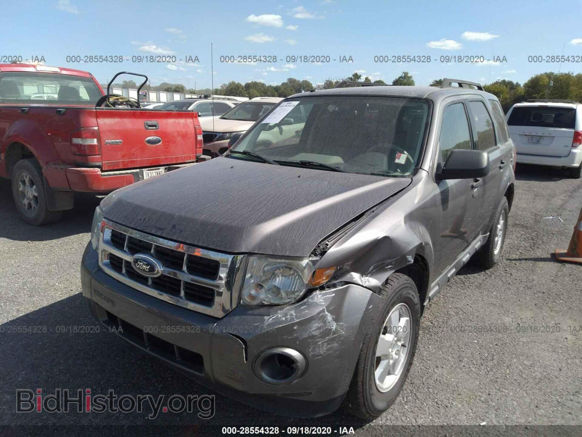 2012 FORD ESCAPE - VIN: 1FMCU0D73CKA51098 - Фото 2