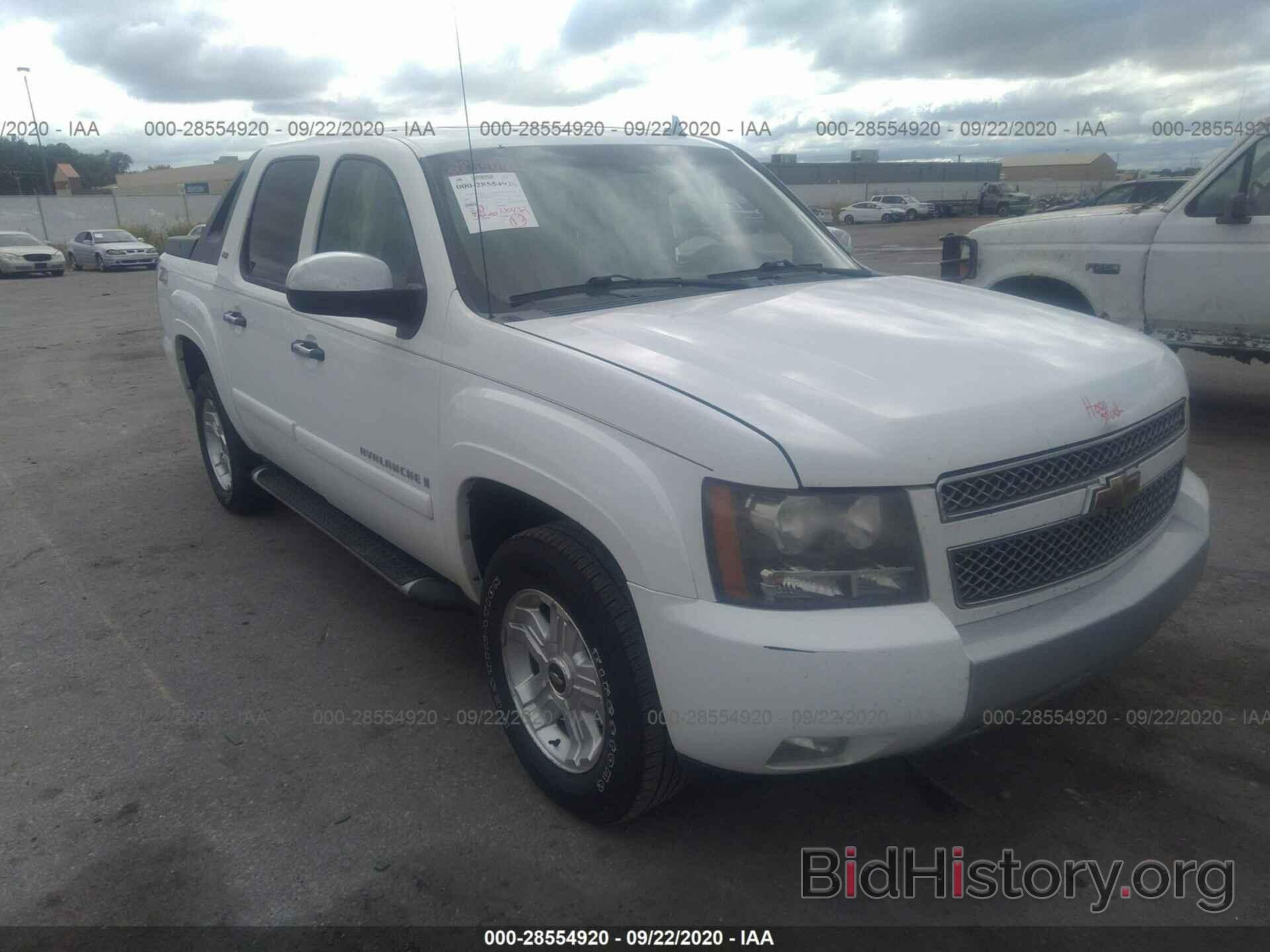 Photo 3GNFK12378G215780 - CHEVROLET AVALANCHE 2008