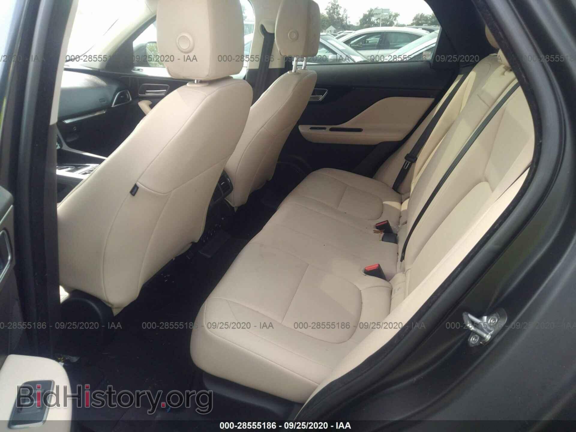 2017 JAGUAR F-PACE - VIN: SADCJ2BV4HA082162 - Фото 8