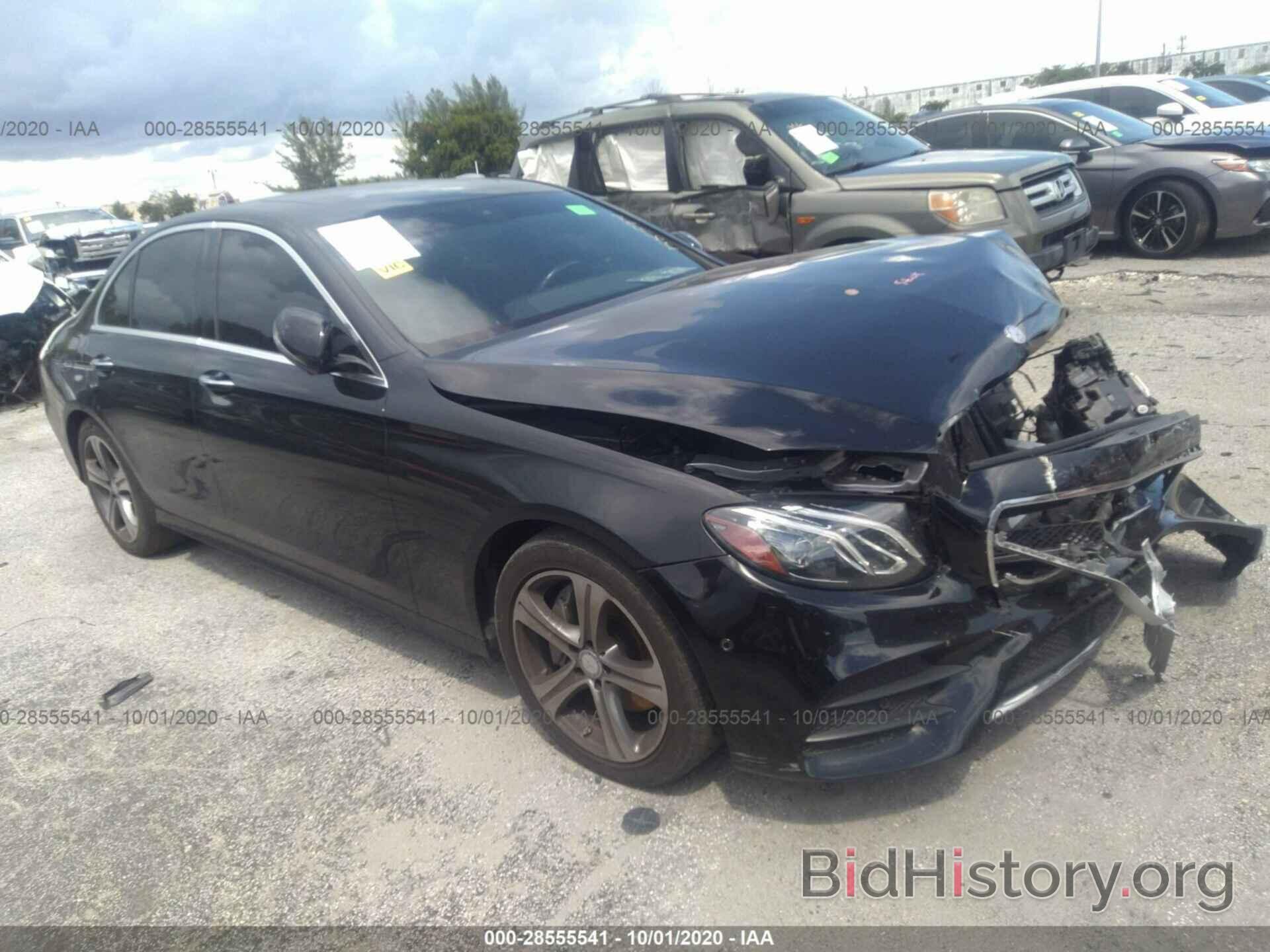 Photo WDDZF4JB8HA158594 - MERCEDES-BENZ E-CLASS 2017