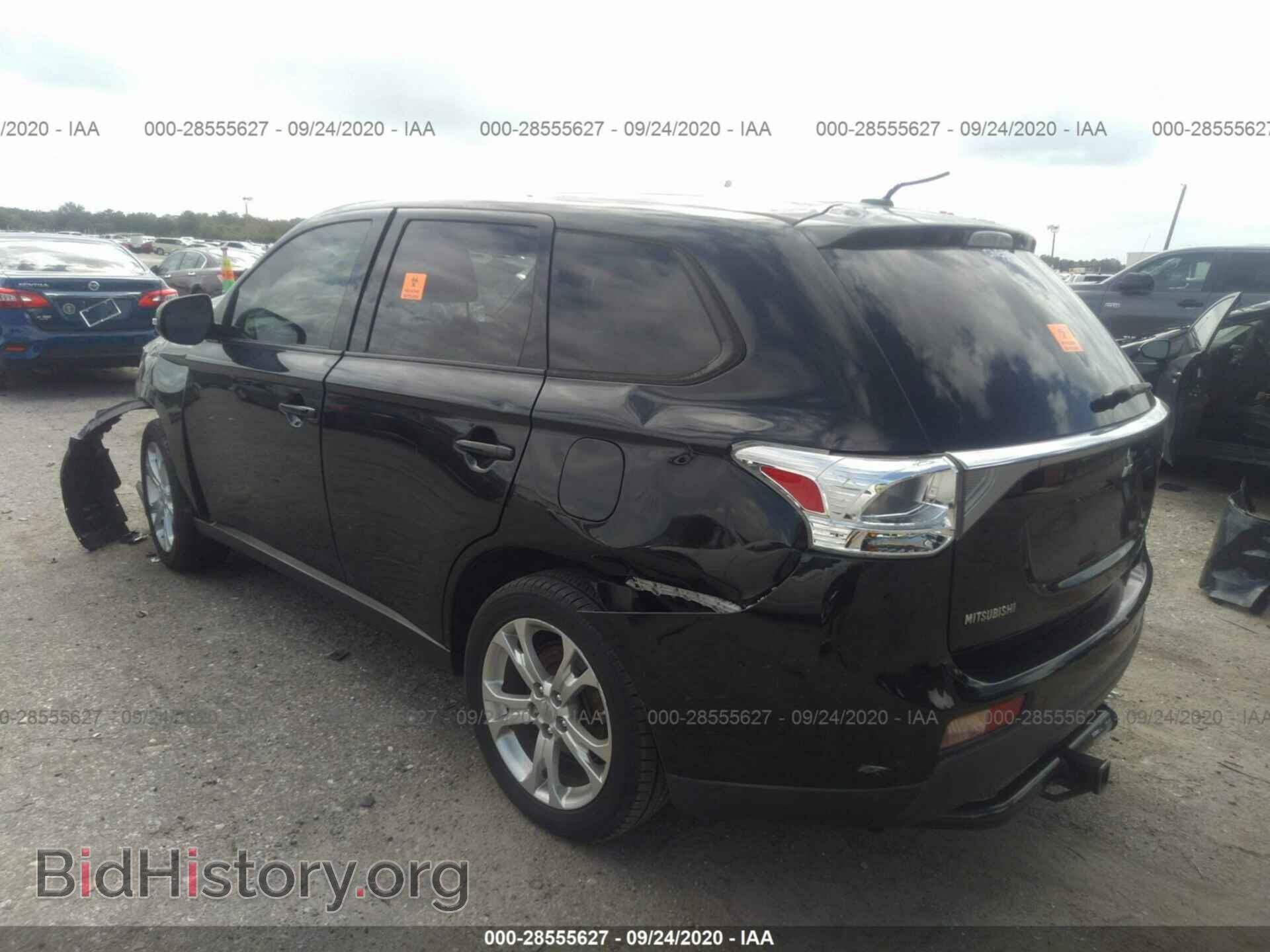 2014 MITSUBISHI OUTLANDER - VIN: JA4AD3A32EZ011114 - Photo 3