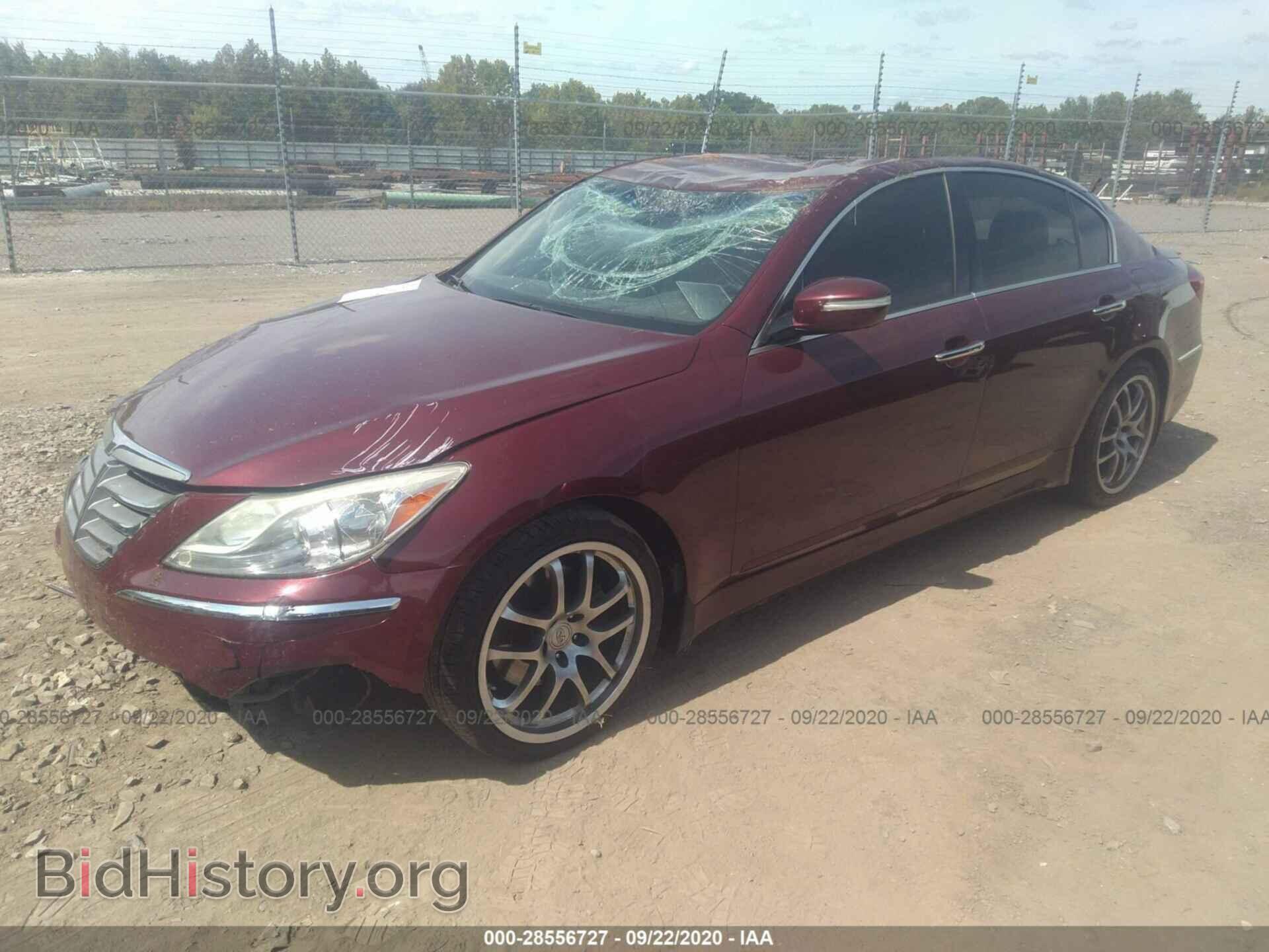 2012 HYUNDAI GENESIS - VIN: KMHGC4DD9CU188407 - Фото 2