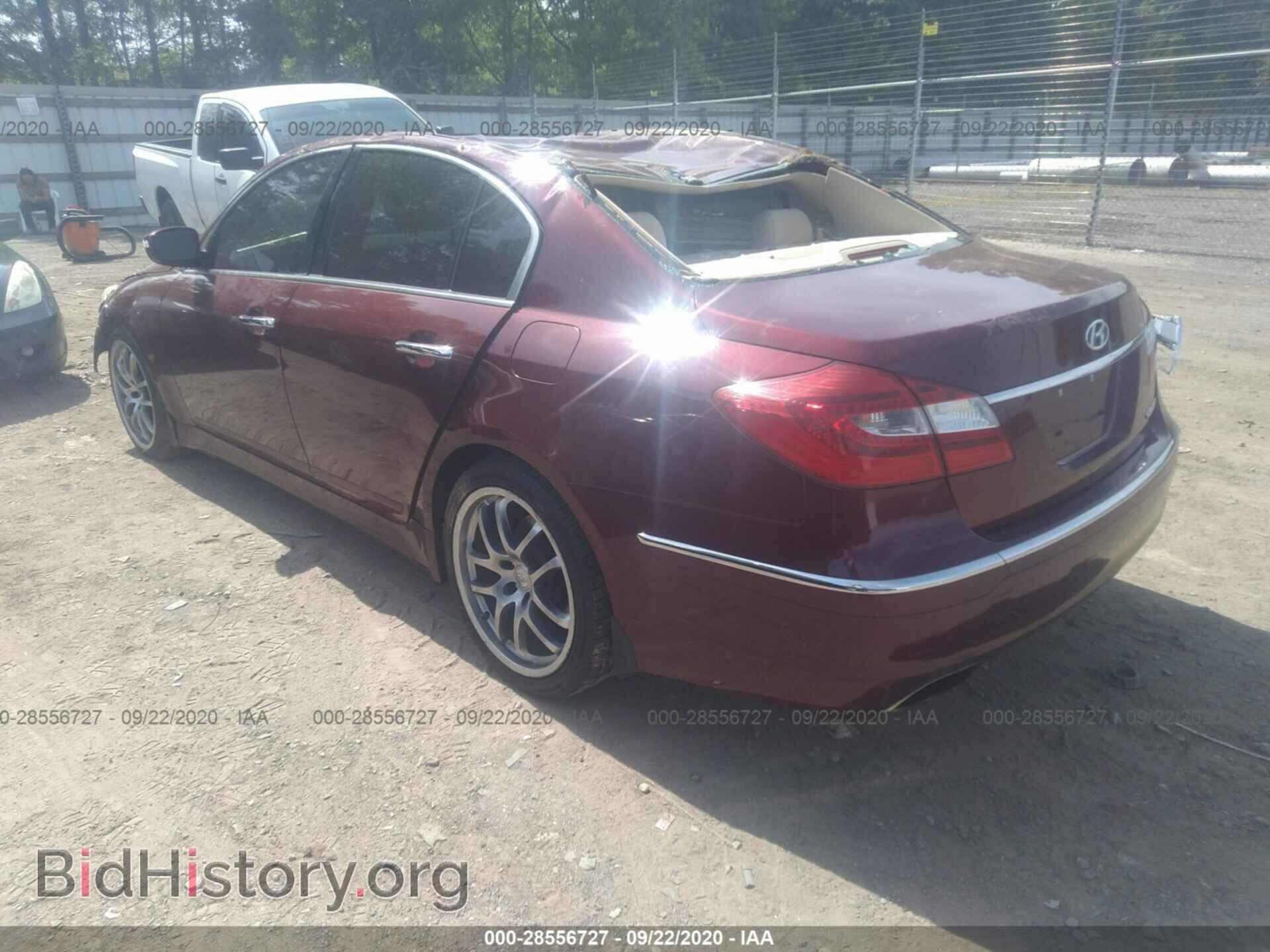 2012 HYUNDAI GENESIS - VIN: KMHGC4DD9CU188407 - Фото 3