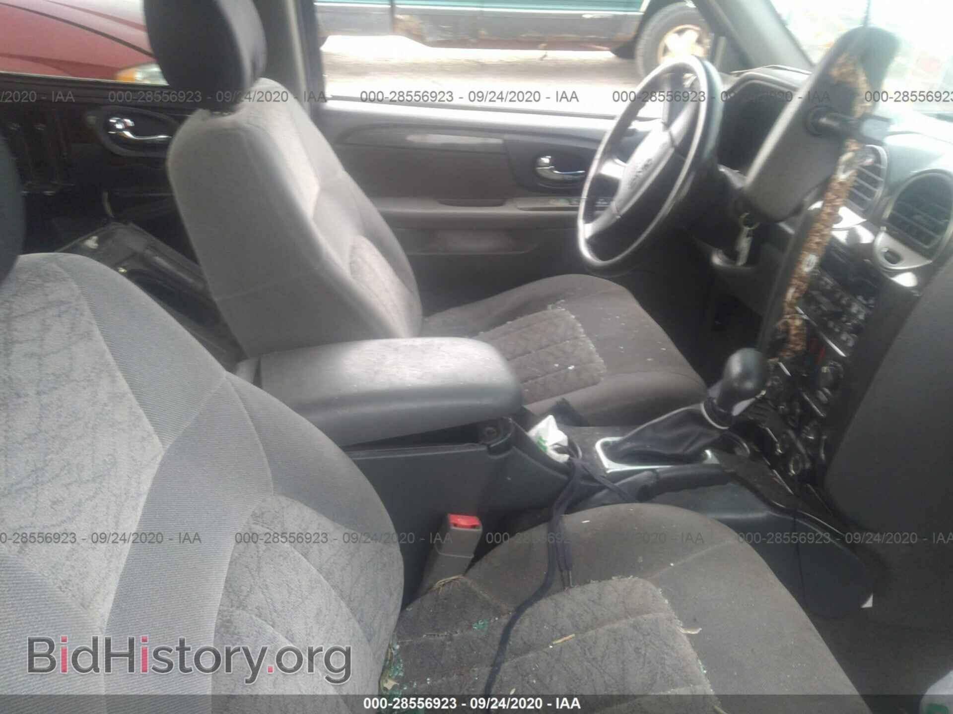 2003 GMC ENVOY - VIN: 1GKDT13S032208002 - Photo 5