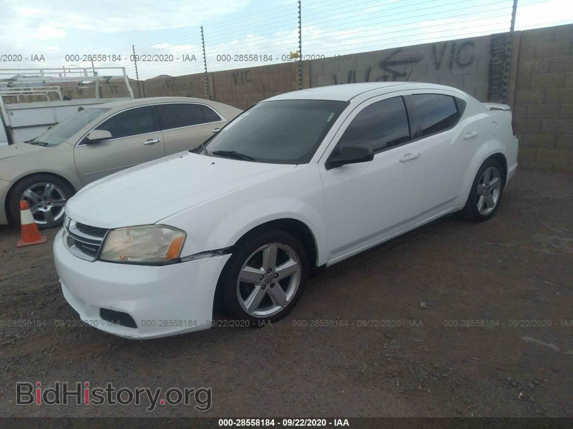2011 DODGE AVENGER - VIN: 1B3BD4FB0BN591743 - Фото 2