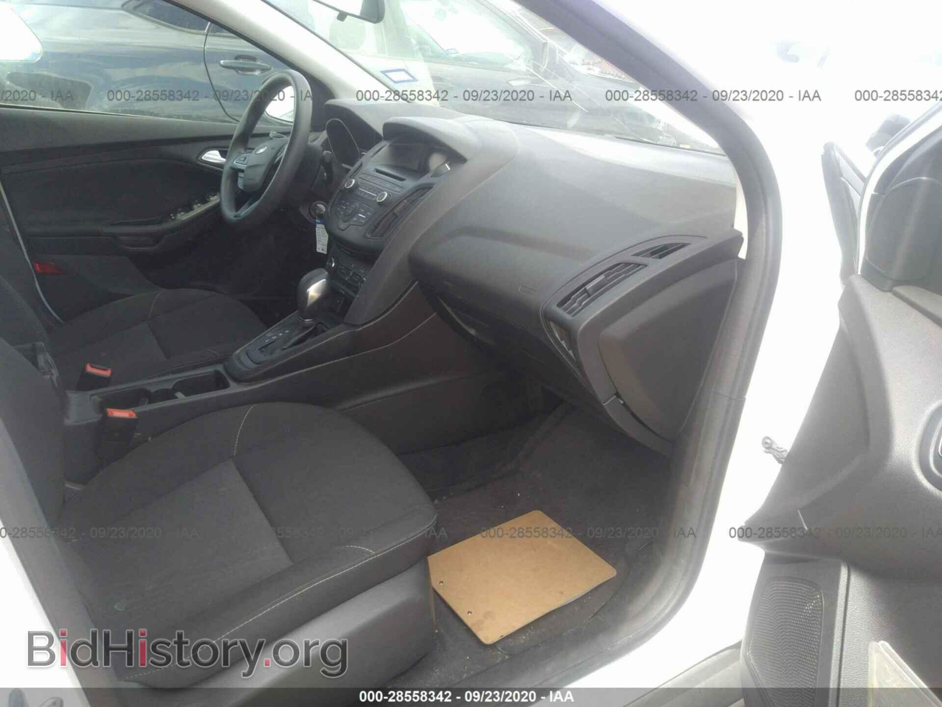 2017 FORD FOCUS - VIN: 1FADP3F25HL219334 - Photo 5