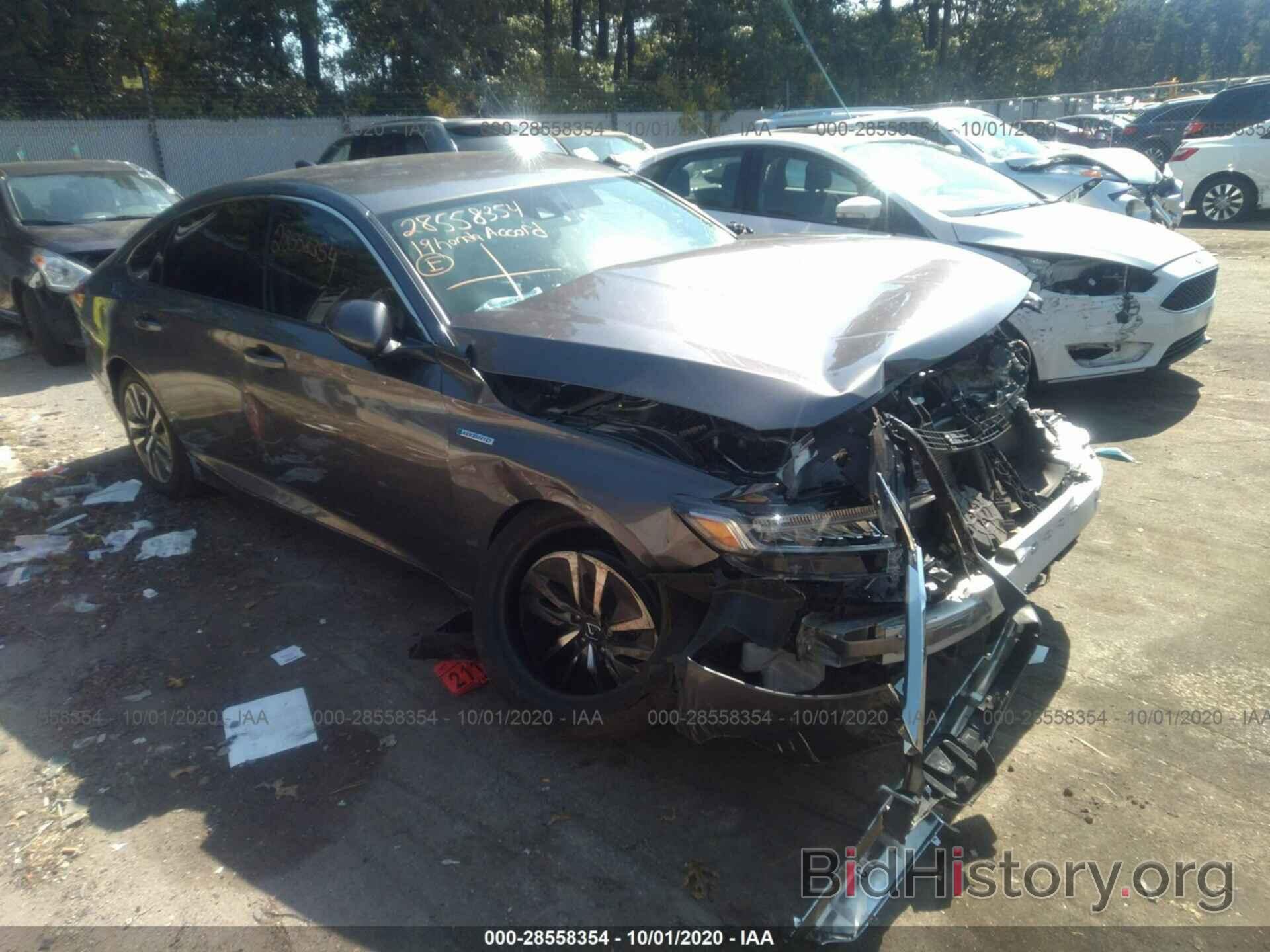 Photo 1HGCV3F15KA017536 - HONDA ACCORD HYBRID 2019