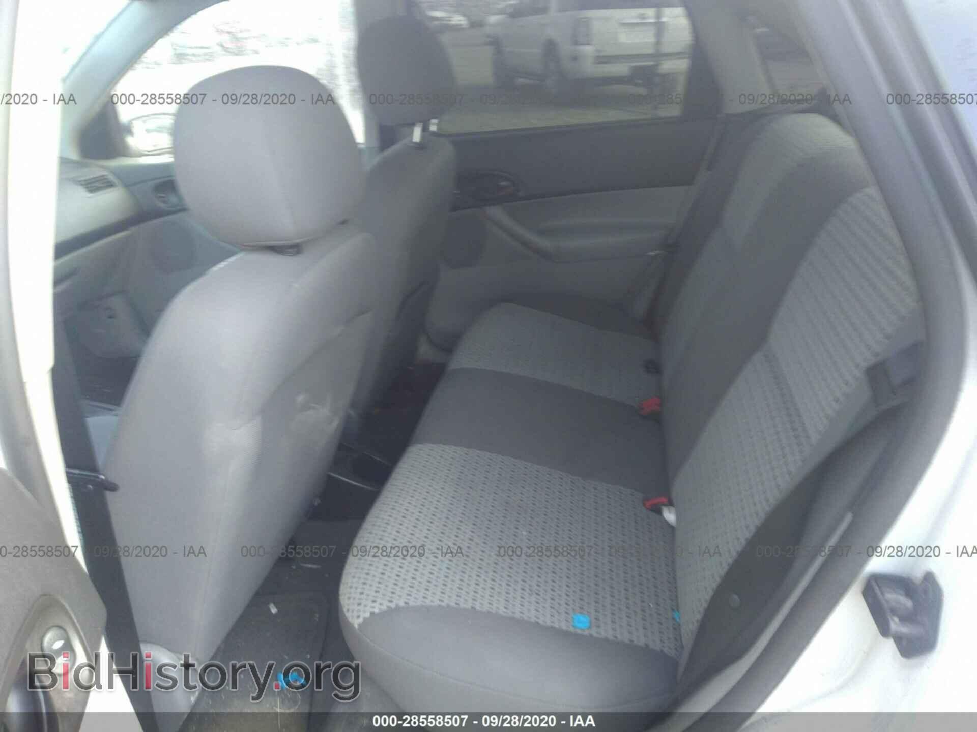 2007 FORD FOCUS - VIN: 1FAFP34N77W206782 - Фото 8