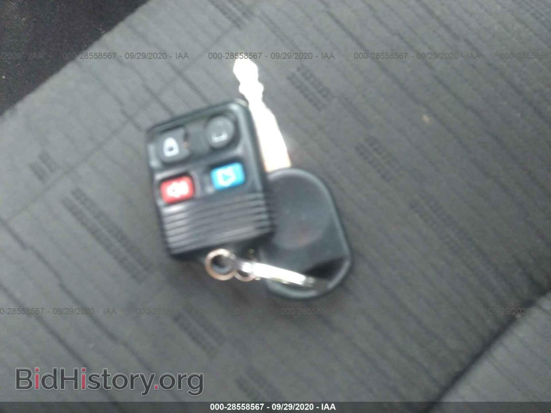 2008 FORD FOCUS - VIN: 1FAHP35NX8W157151 - Фото 11