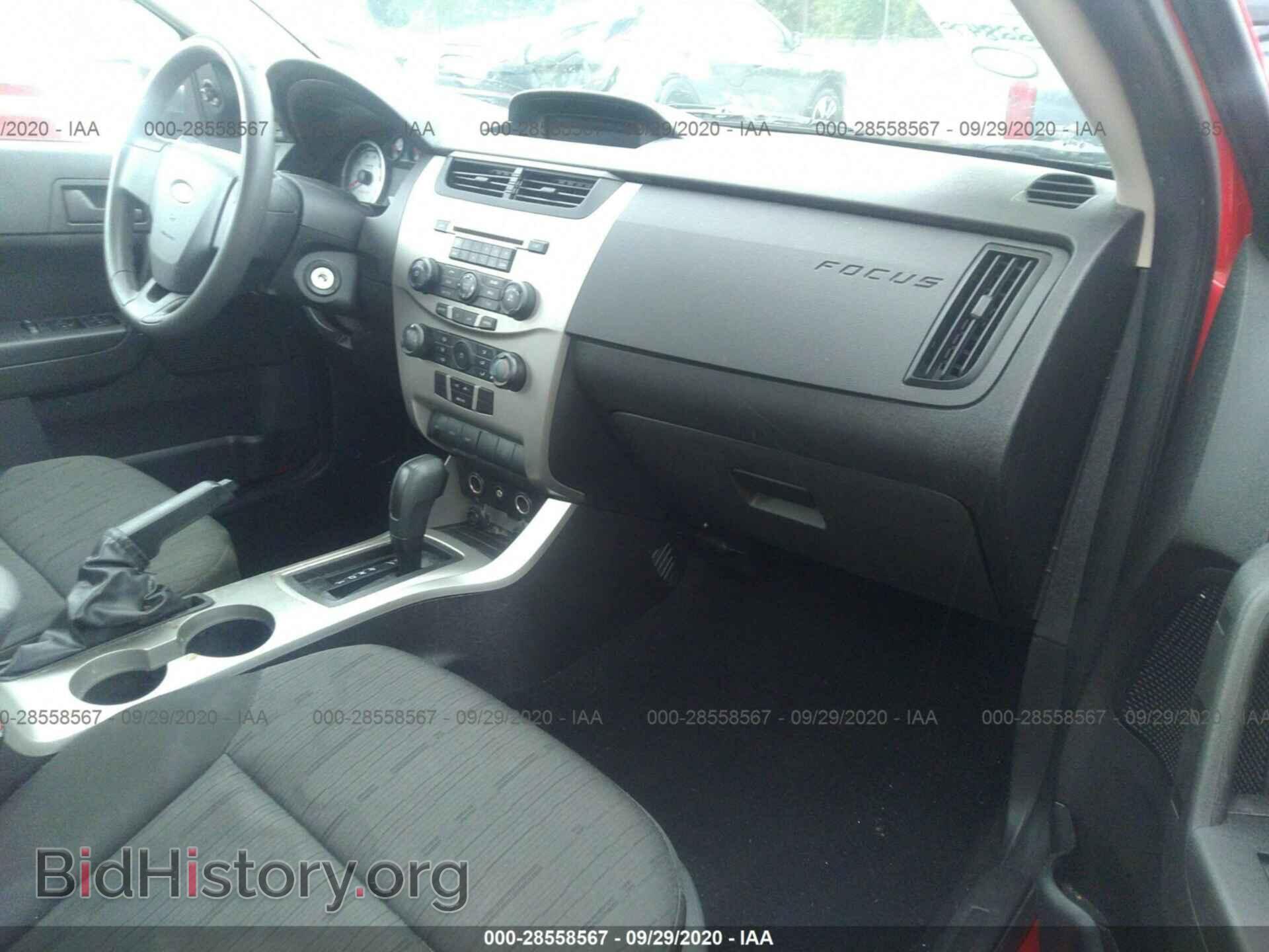 2008 FORD FOCUS - VIN: 1FAHP35NX8W157151 - Фото 5