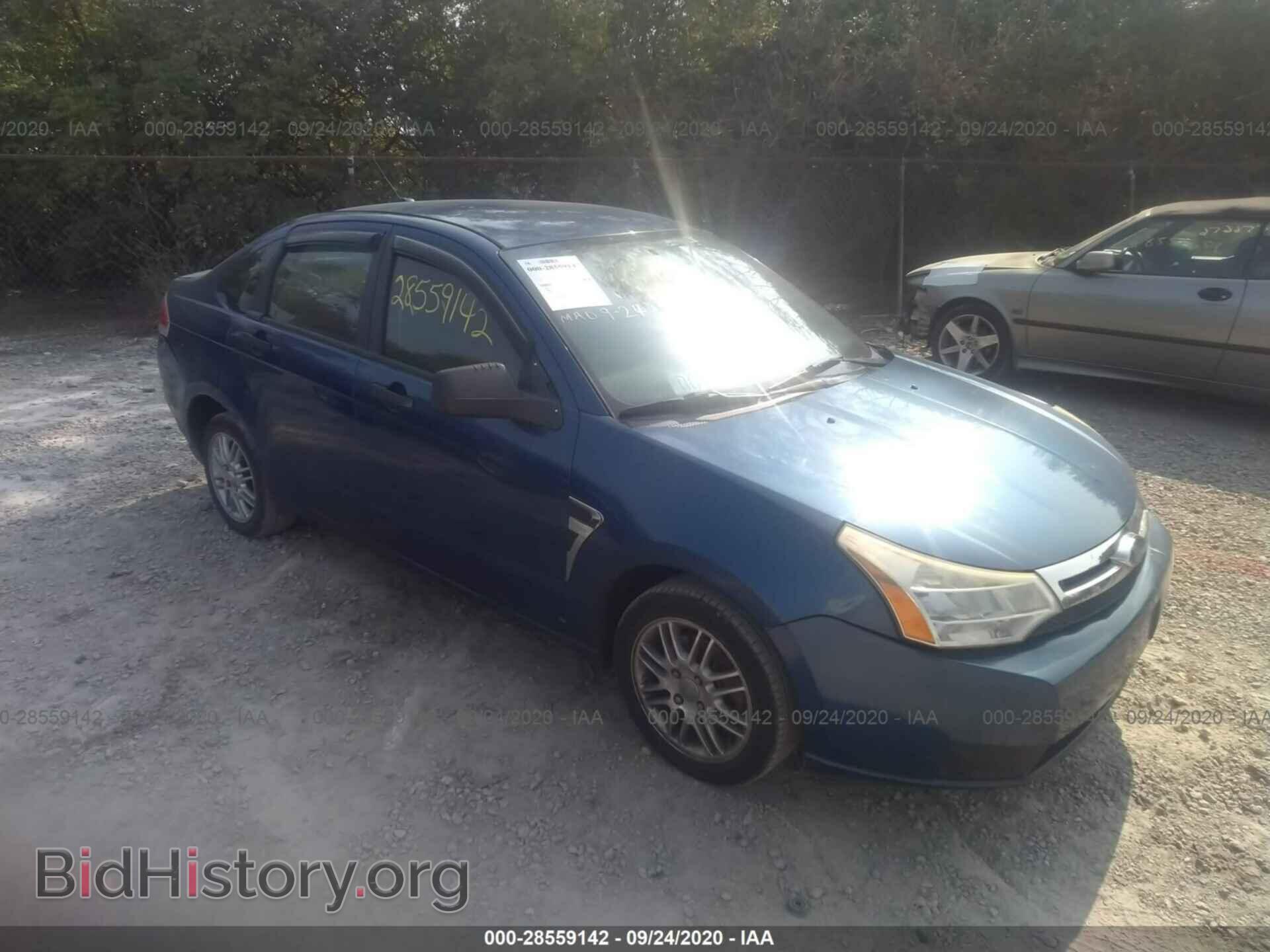 Photo 1FAHP35N28W237446 - FORD FOCUS 2008