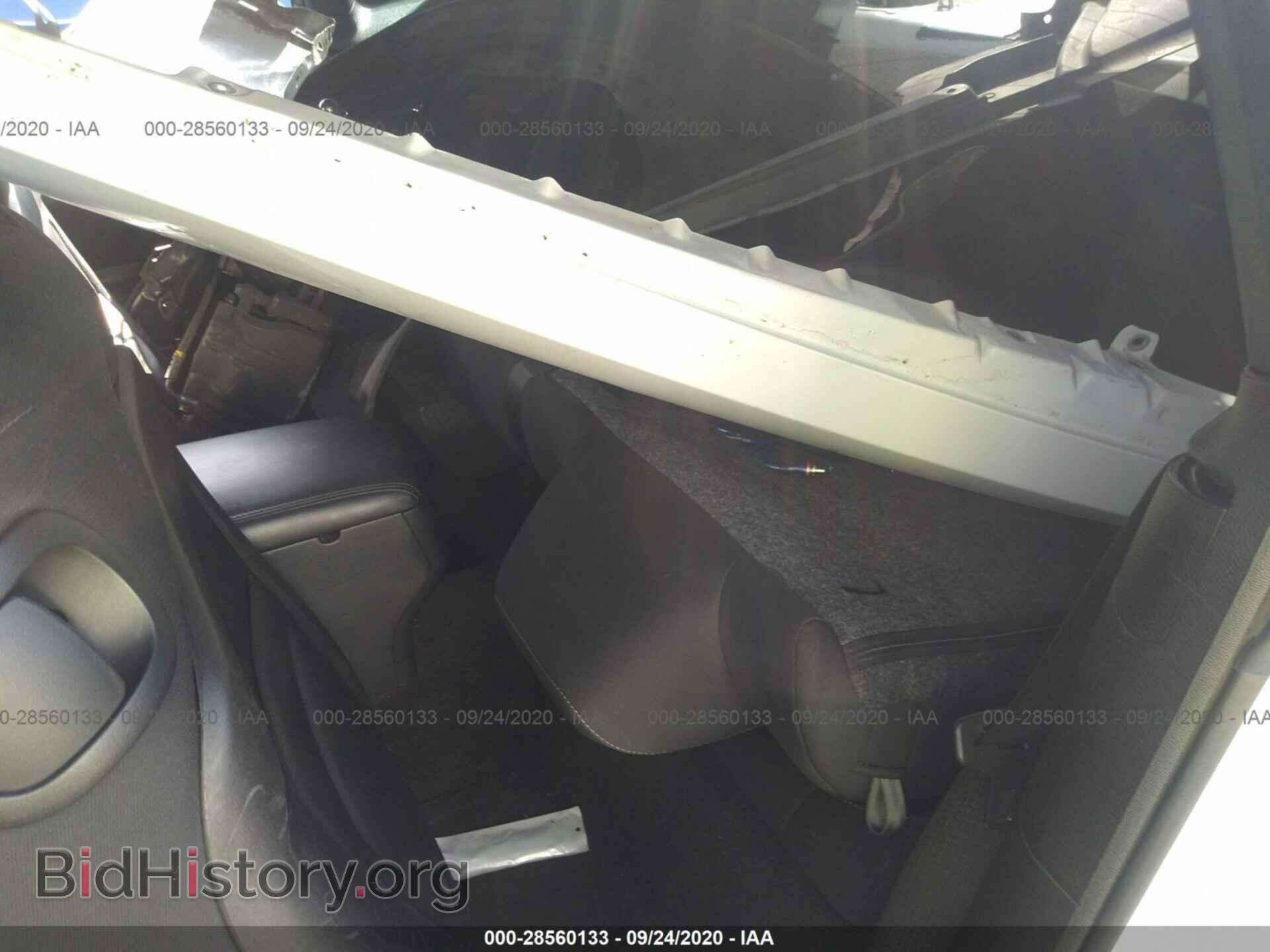 2015 DODGE CHALLENGER - VIN: 2C3CDZAG6FH823087 - Фото 8