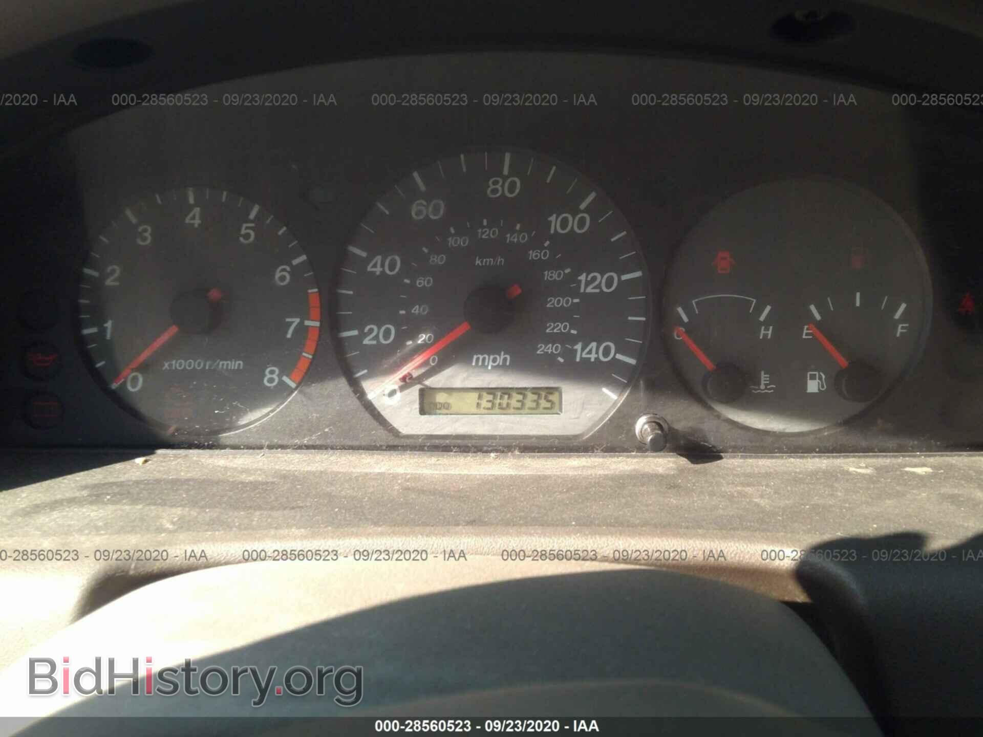 2000 MAZDA 626 - VIN: 1YVGF22C3Y5141086 - Фото 7