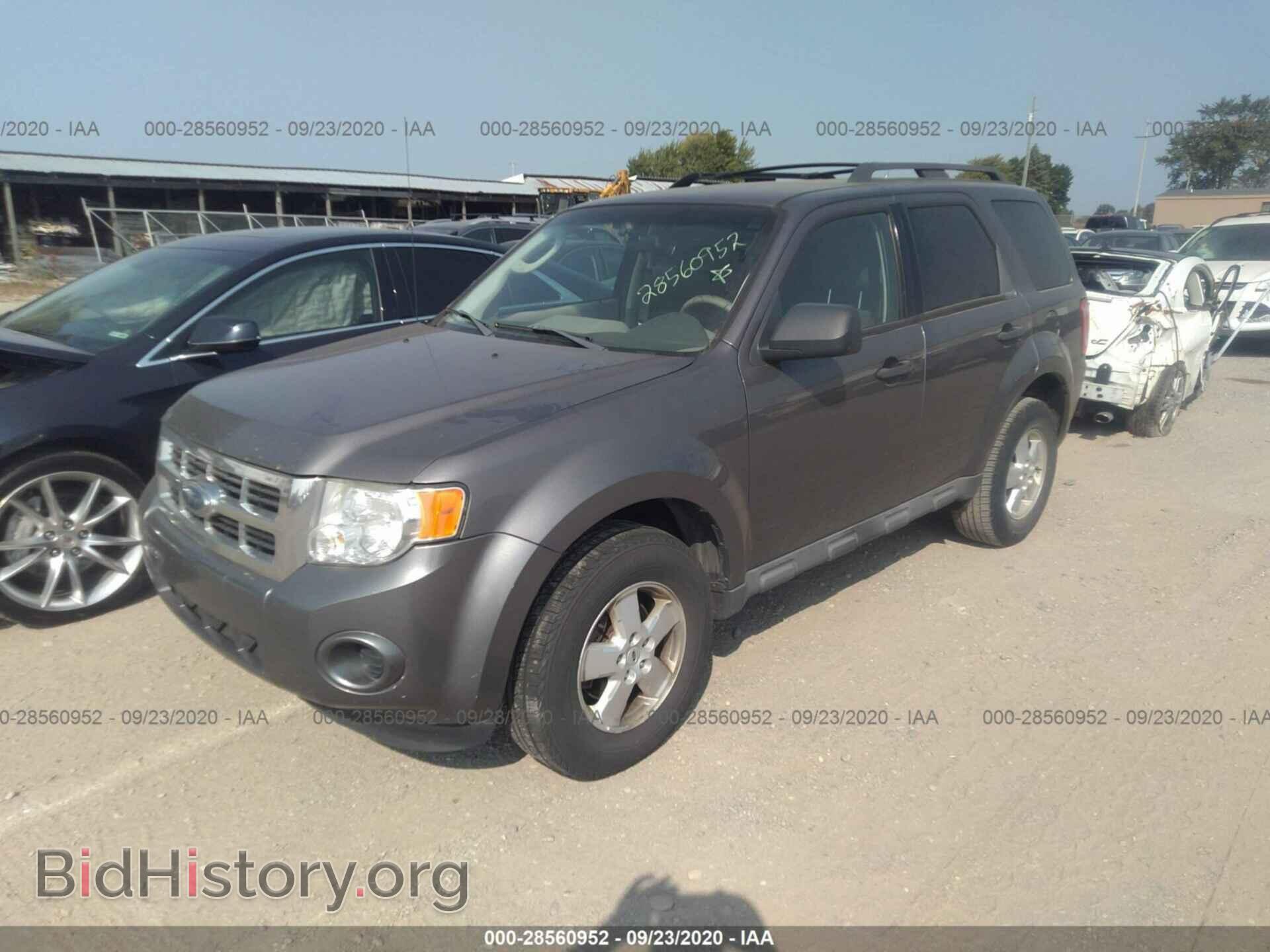 2009 FORD ESCAPE - VIN: 1FMCU02719KB22357 - Фото 2